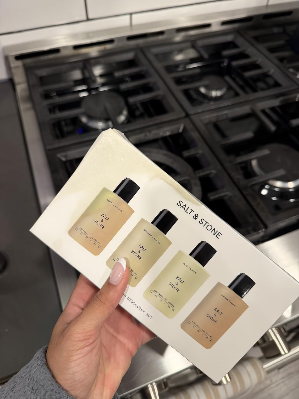 Salt & Stone Body Wash with Antioxidants for Deep Moisture | For Women & Men, Sulfate, Paraben, &... | Amazon (US)