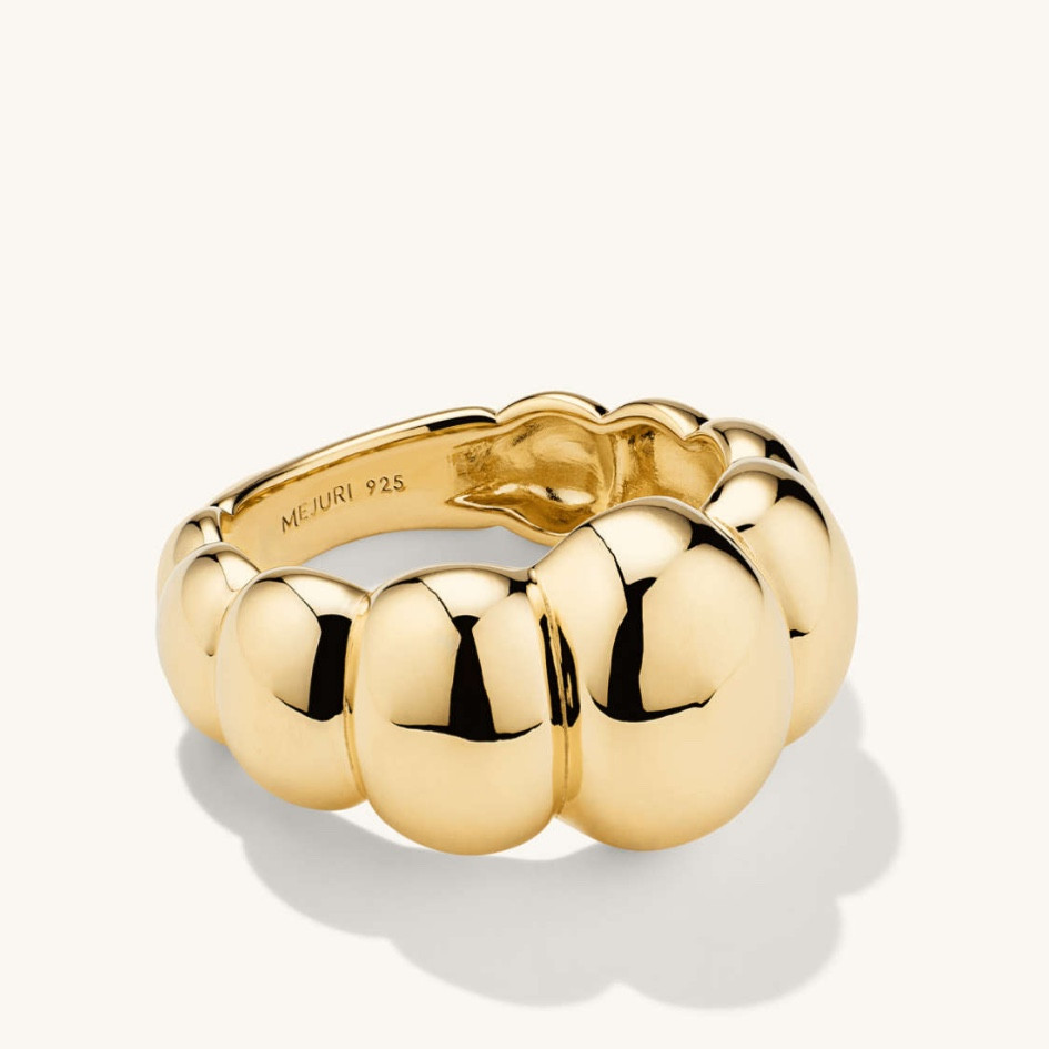 New ring mejuri cute jewelry inspo

#LTKfindsunder100 #LTKstyletip #LTKparties