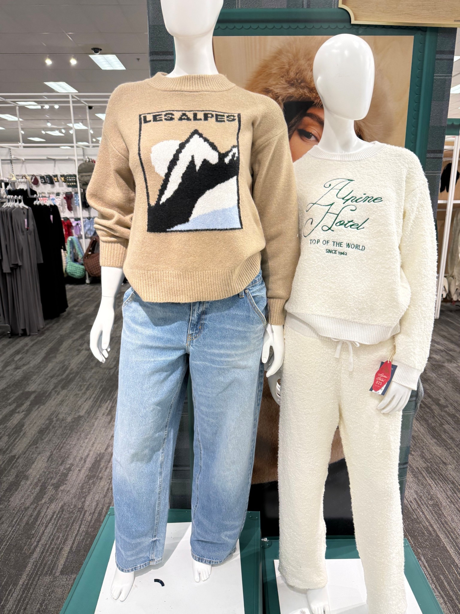 I’m shopping for the perfect Holiday Lounge Wear and I think I’ve found it!

#LTKU #LTKPlusSize #LTKSaleAlert