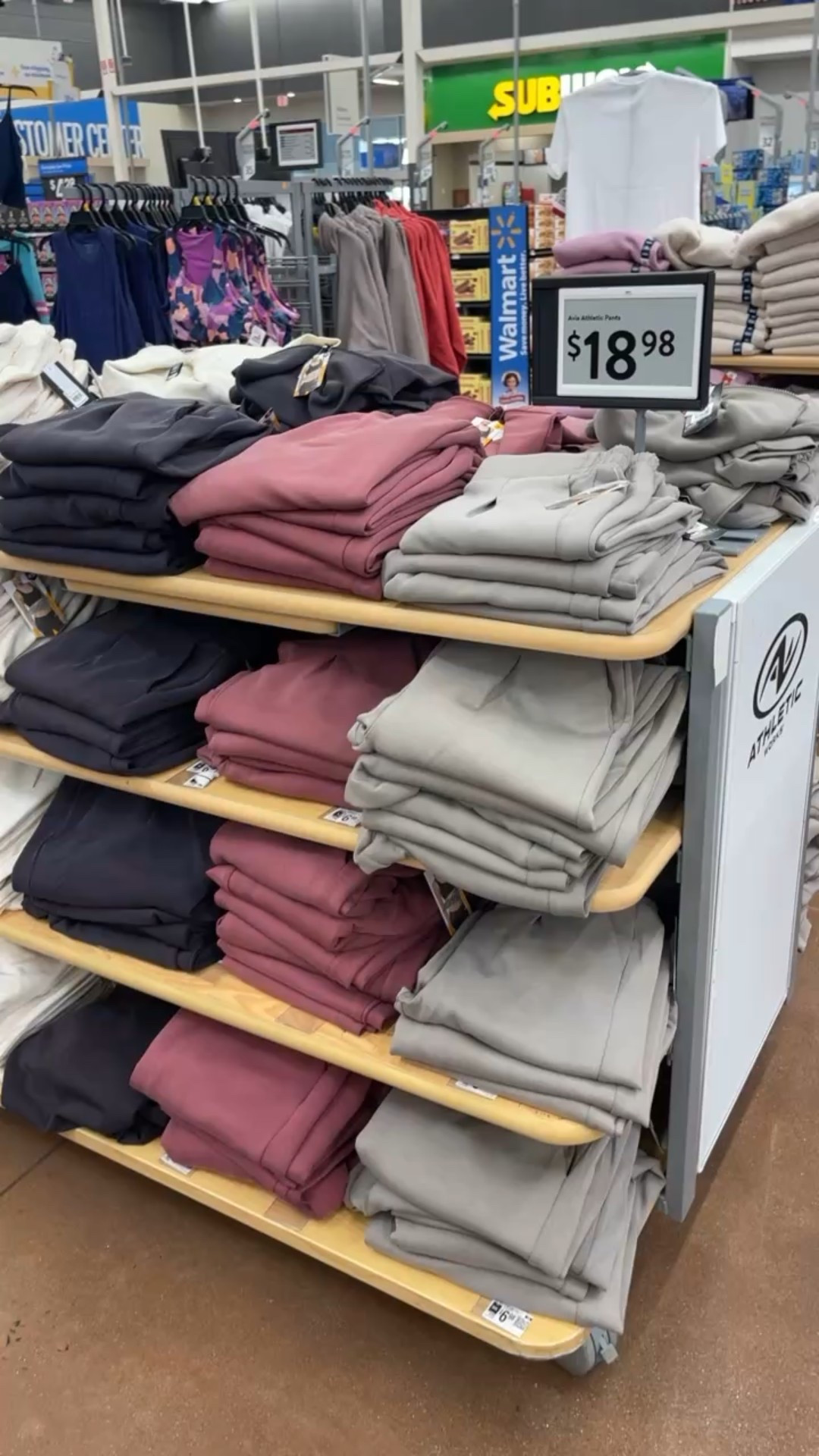 These Avia quarter zip sweatshirts from Walmart have a matching jogger option and they are truly buttery soft! I love all 4 color options- can’t decide which one to grab! 

#walmart
#walmartfashion
#avia
#loungeset

#LTKStyleTip