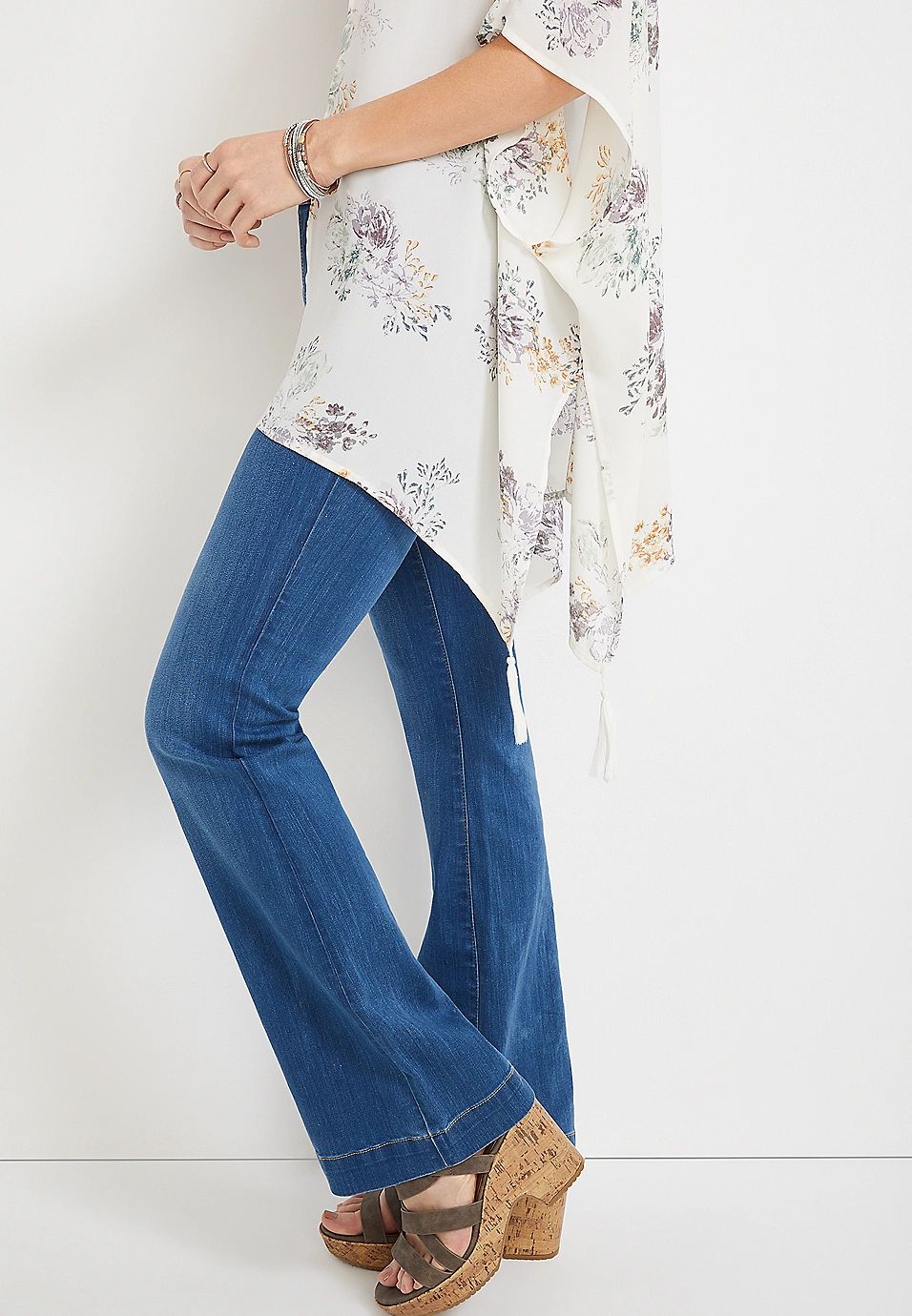 Floral Printed Ruana | Maurices