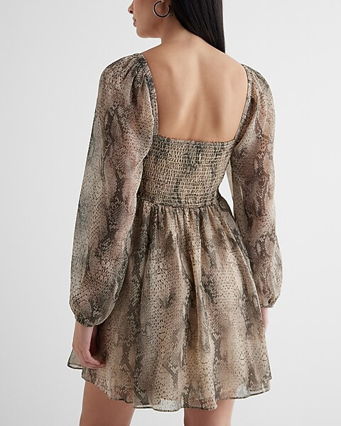 Snakeskin Sweetheart Neckline Long Sleeve Mini Babydoll Dress | Express