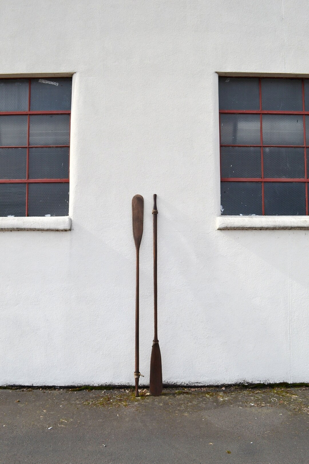Vintage Wood Boat Oars Pair, Wooden Oars, Weathered Boat Oars with Brass Oar Locks, Beach House D... | Etsy (US)