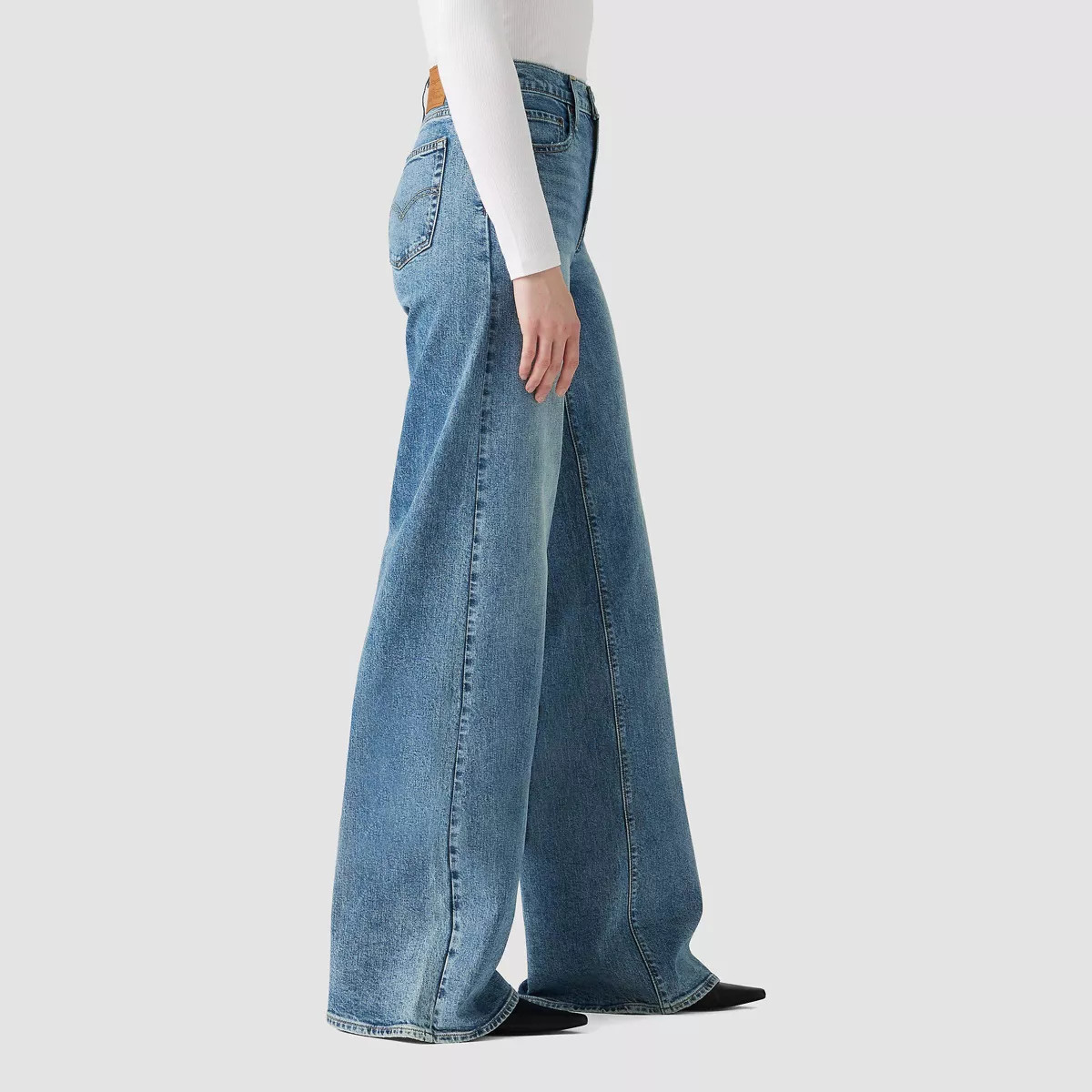 Levi's® Women's High-Rise Wide Leg Jeans | Target