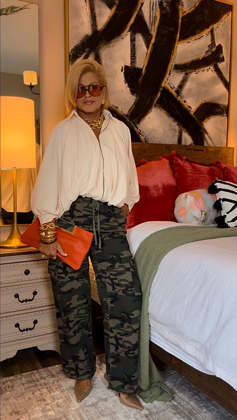 Bubble Jacket/med 
Camo pants/med

#LTKTravel #LTKStyleTip #LTKOver40