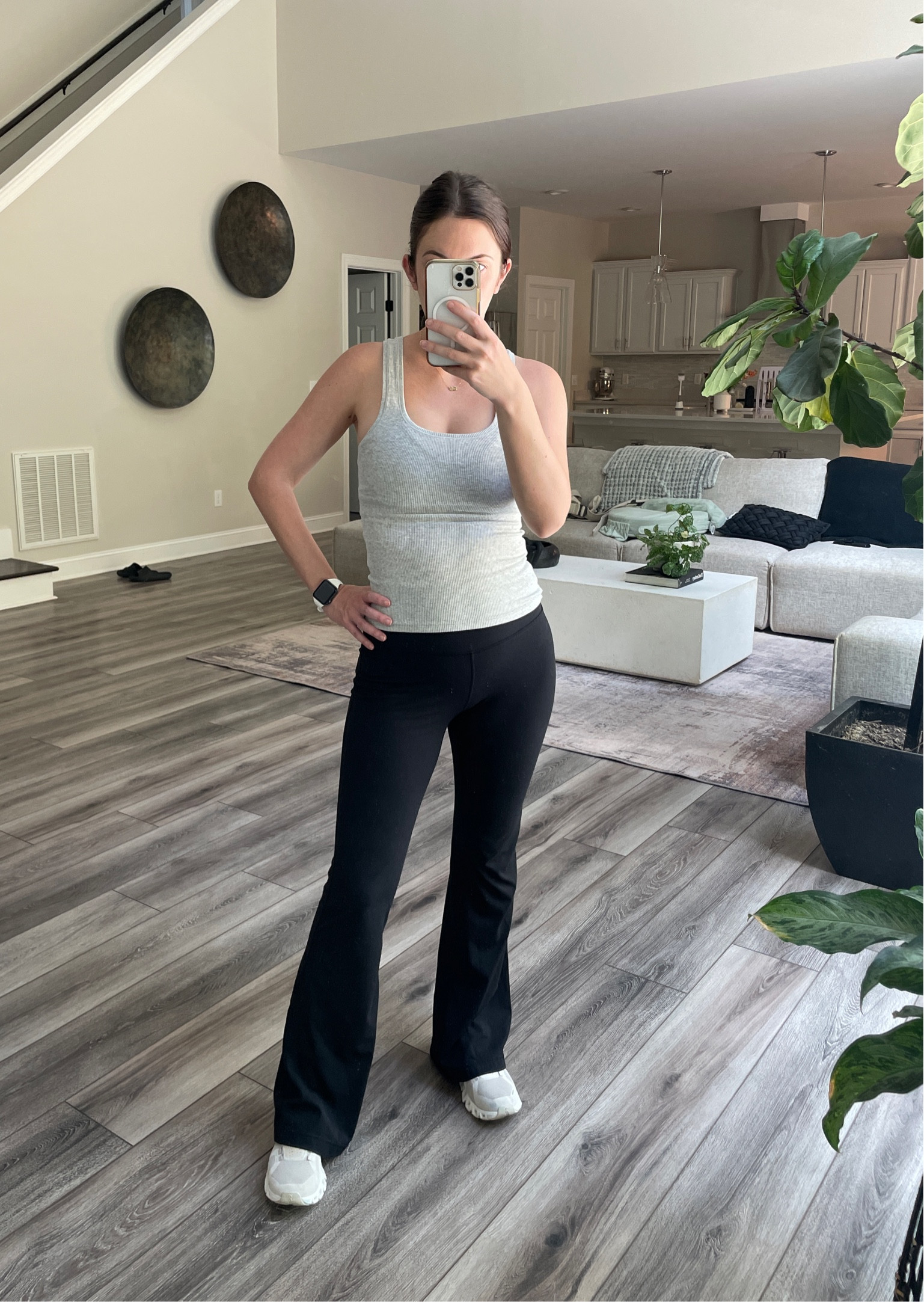 Finally fit back into these quince leggings, that I was also able to wear the first half of my pregnancy. Like Lululemon but half the price!

#LTKFindsUnder50 #LTKSummerSales #LTKFitness