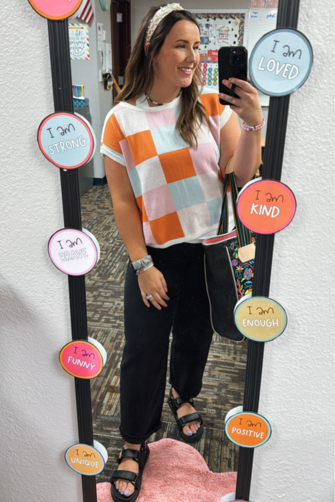 Tuesday 🩷🧡🩵

#LTKBacktoSchool #LTKWorkwear #LTKStyleTip