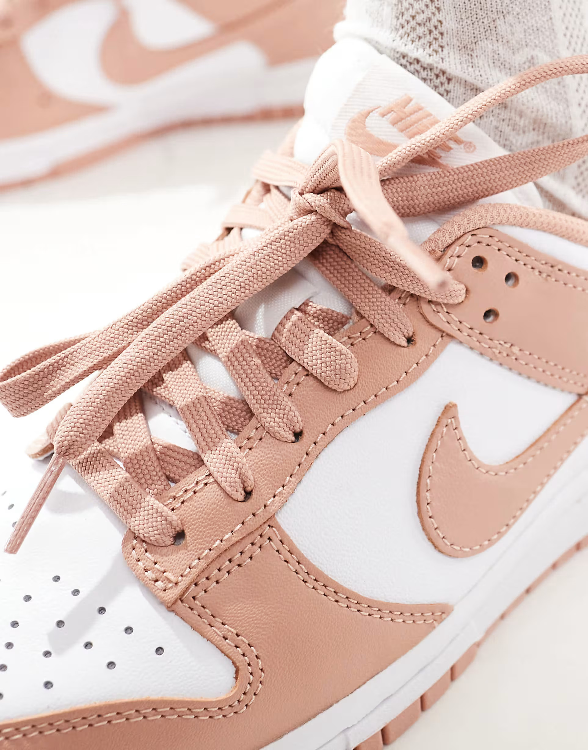Nike Dunk Low sneakers in rose pink | ASOS (Global)