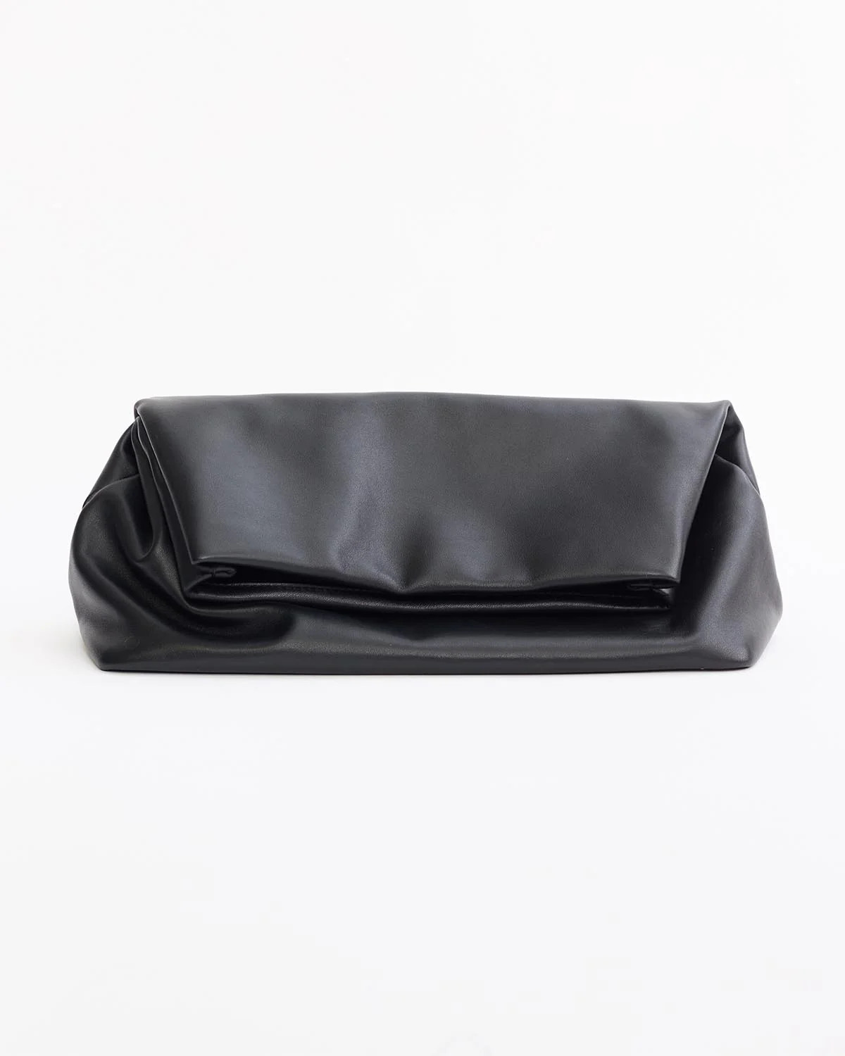 Benny Fold Clutch in Black leather | The Horse (US, AU, UK, NZ)