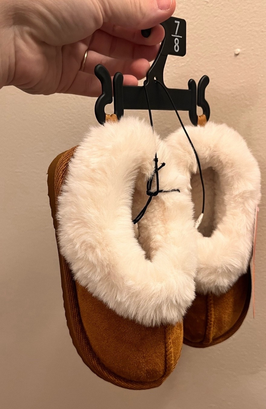 Comfy, cozy, and toddler-approved 🥰 These slip-on shoes with fur lining are under $15 and have been a favorite in our house two years in a row! They usually sell out super quick, so grab a pair before they’re gone 👟✨ #toddlershoes #LTKkids

#LTKItBag #LTKKids #LTKShoeCrush