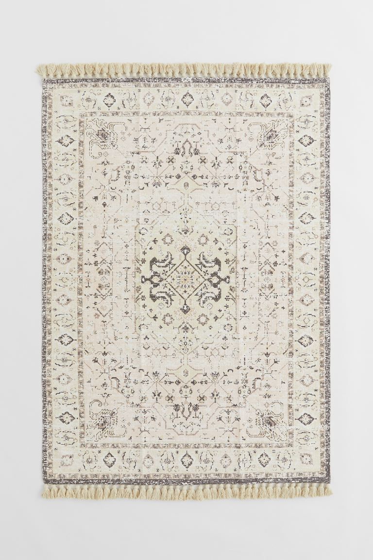 Patterned Rug with Tassels | H&M (US + CA)