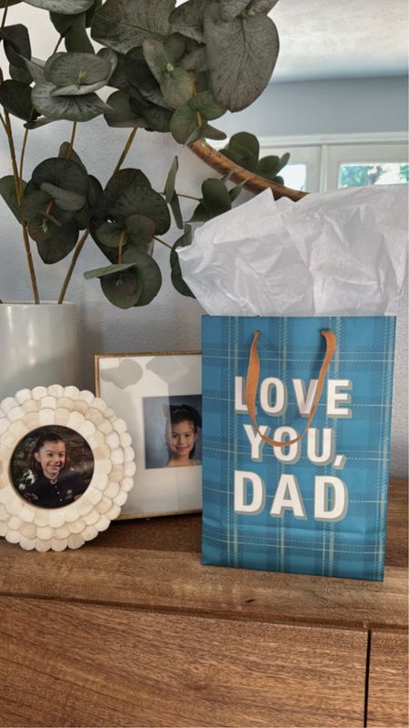 Fathers Day gift ideas 

#LTKFamily #LTKGiftGuide #LTKMens