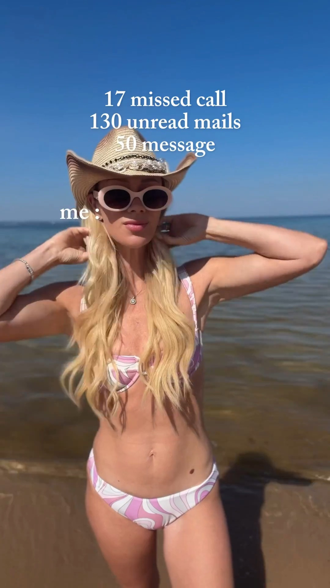 There's no better time to play dress up at the beach 💅🌊👙