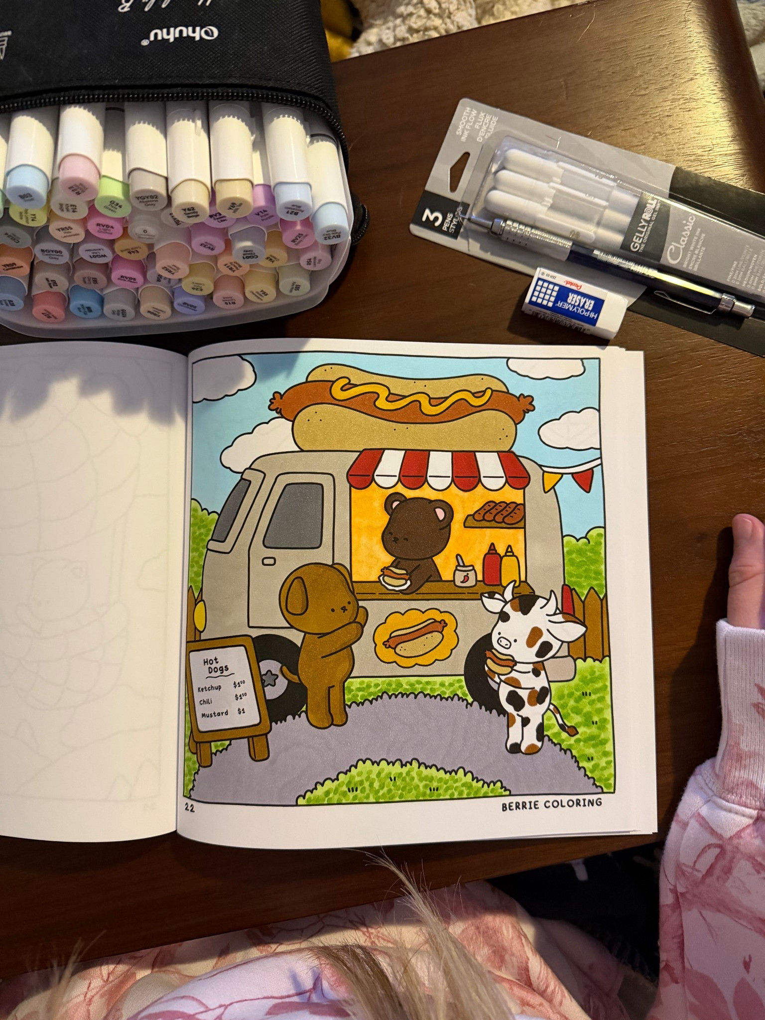 coloring page - berrie coloring volume 4

ohuhu markers | Amazon gift idea | Christmas gift ideas | relaxing | colortok

#LTKSeasonal #LTKGiftGuide #LTKHoliday