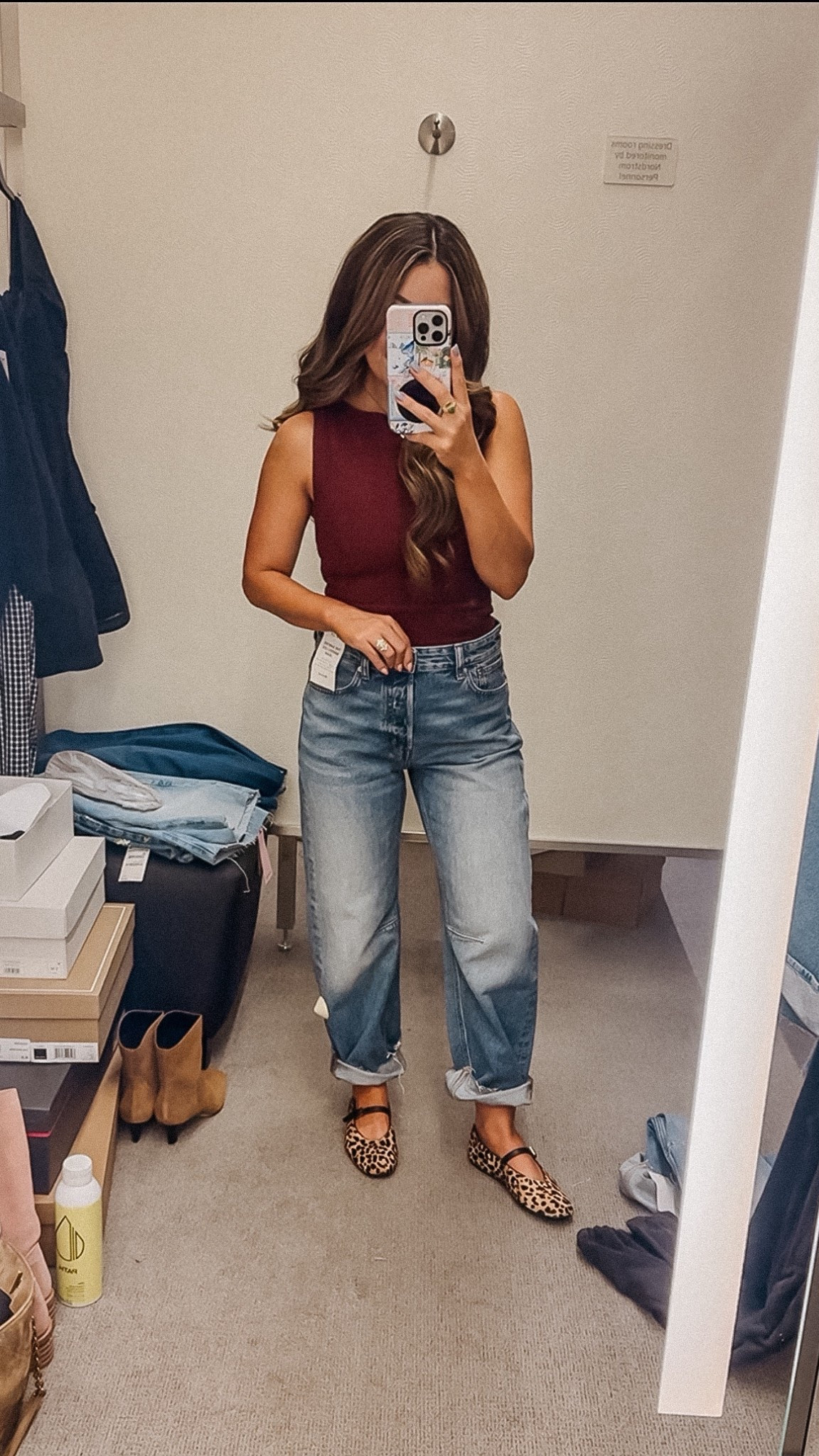 One of my favorite pairs of jeans from the Nordstrom anniversary sale. Sized down 1 size. Paired with the cutest leopard ballet flats. Run TTS



#LTKFindsUnder50 #LTKSaleAlert #LTKPetite