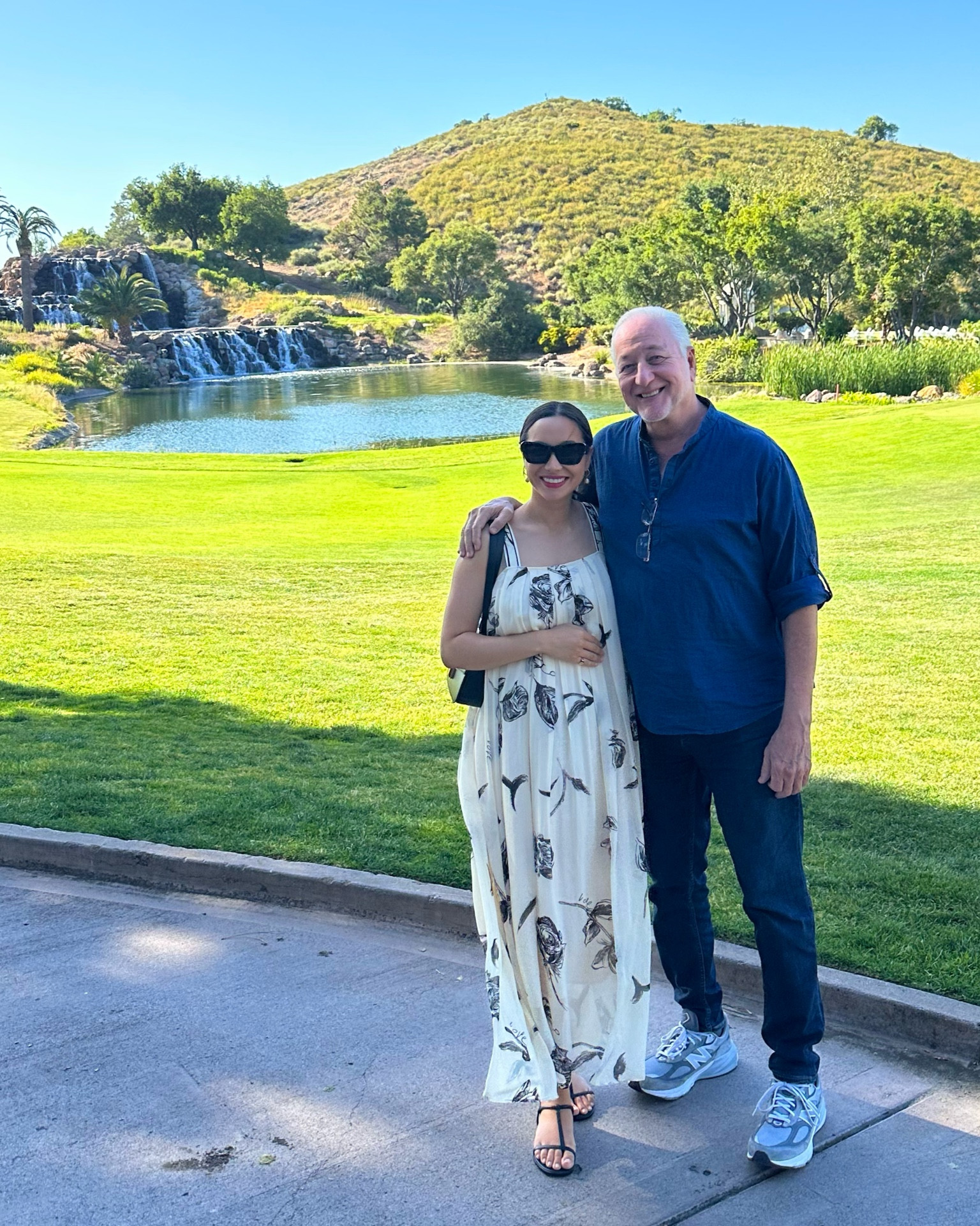 Lunch outfit (bump-friendly, 24 weeks)

Rich Radi Q rose dress- small (LWJ20 for 20% off)
Madewell sandals - tts on sale 

#LTKBump