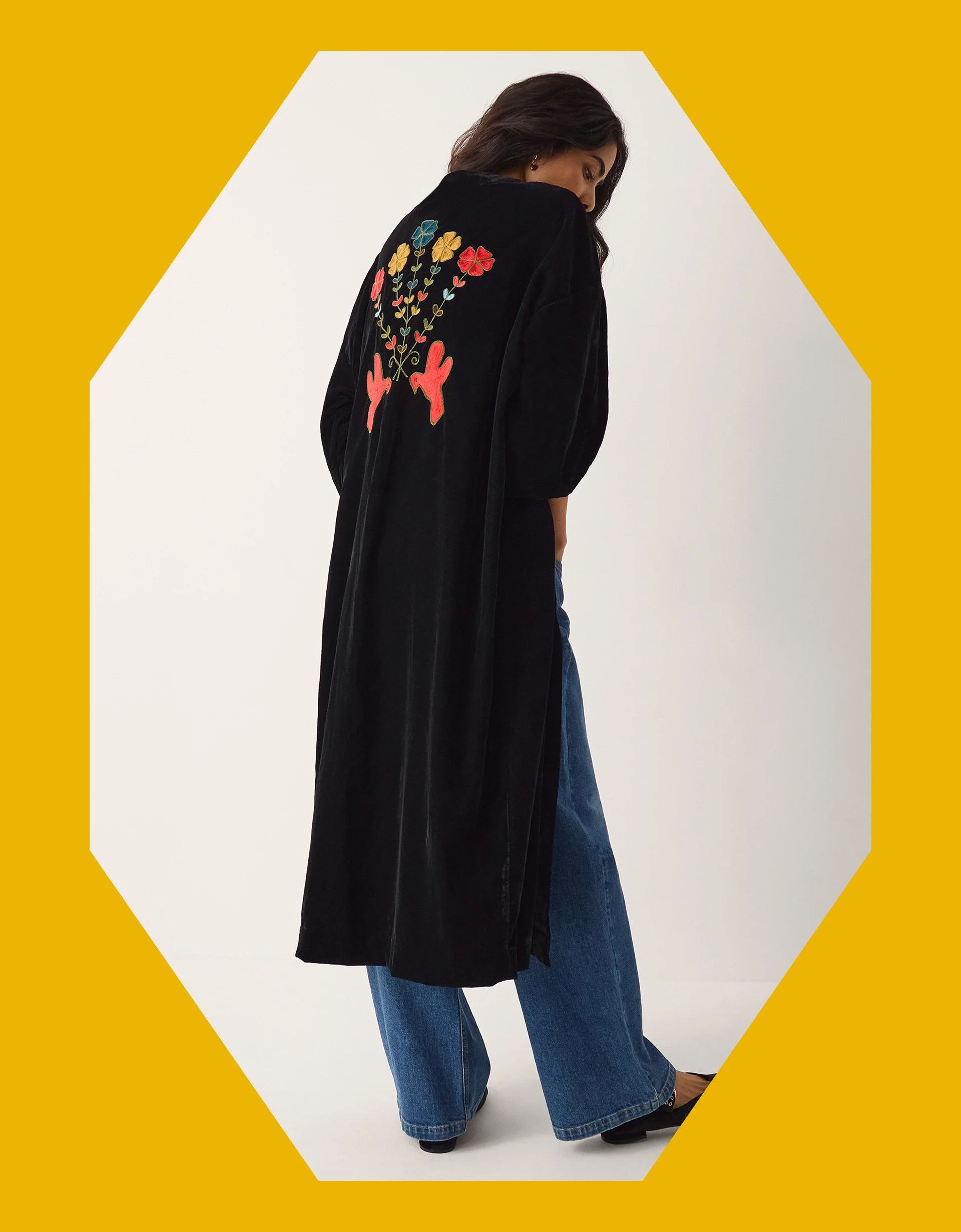 La Galeria Elefante Floral Embroidered Velvet Kimono Black | Monsoon (UK)