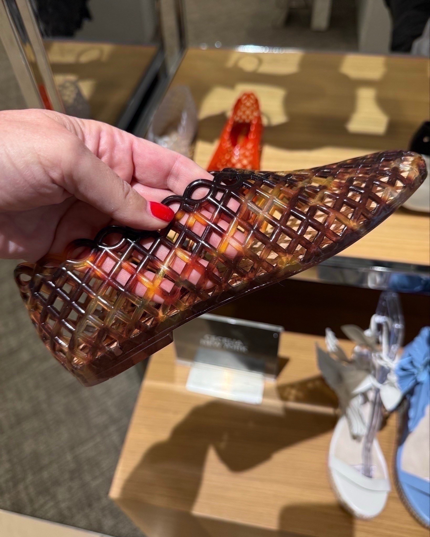 Jellies are making a comeback 



#LTKSeasonal #LTKootd #LTKdayinmylife