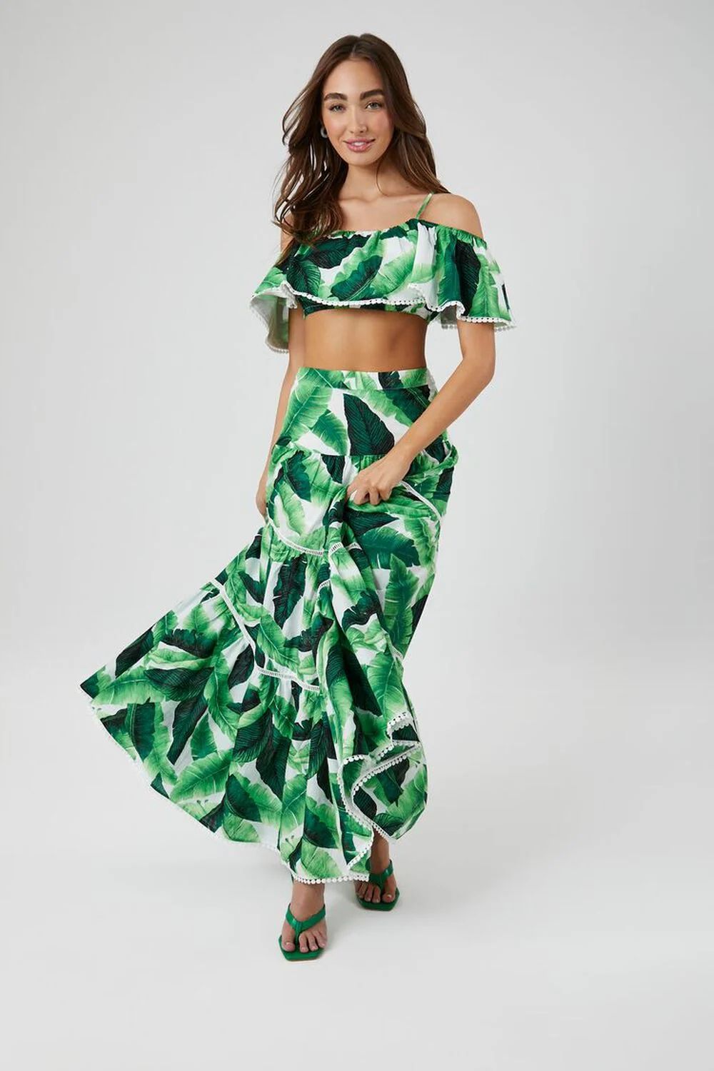 Tiered Tropical Leaf Maxi Skirt | Forever 21 (US)