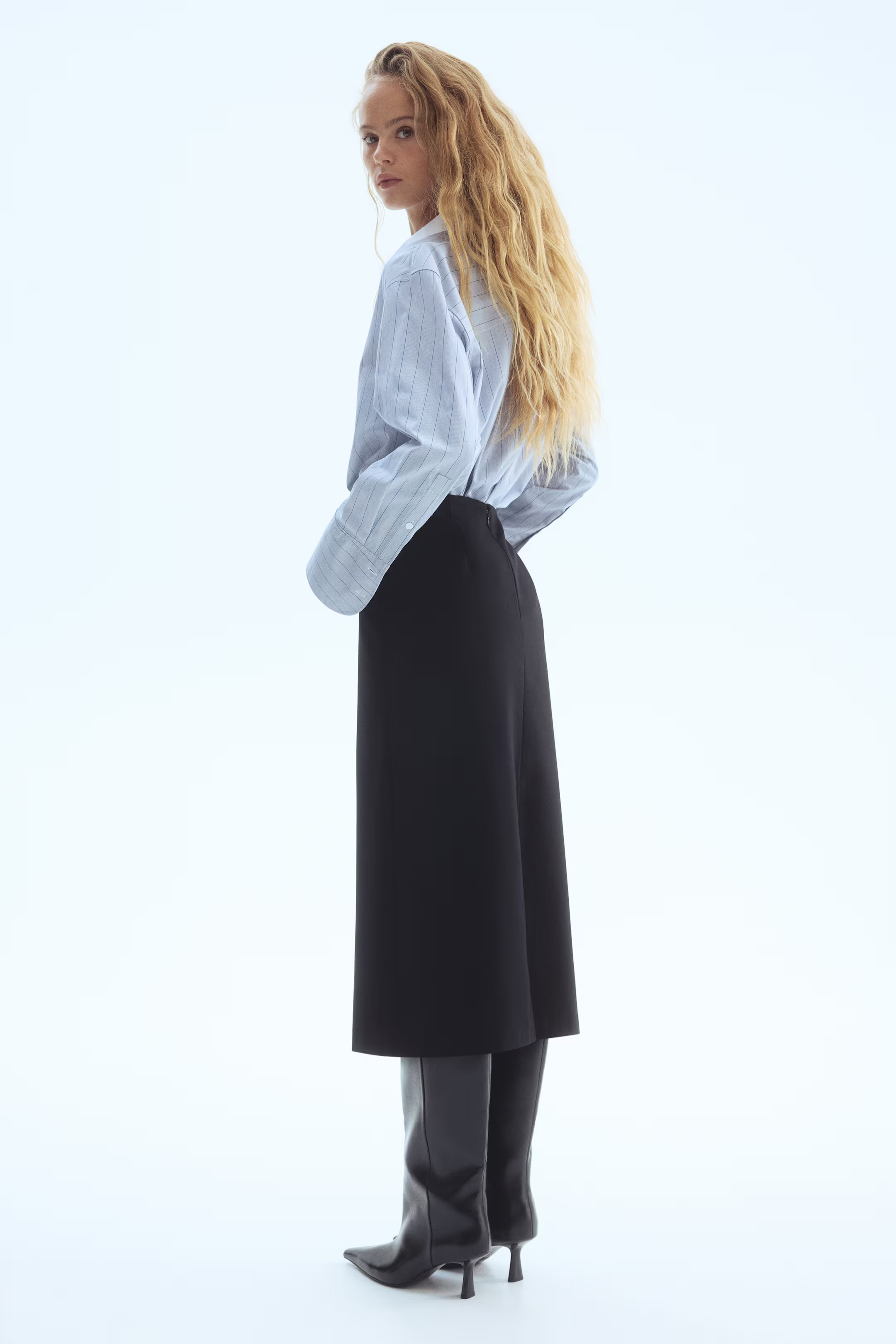 Pencil skirt | H&M (UK, MY, IN, SG, PH, TW, HK)