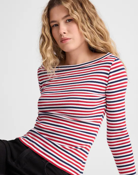 The '90s Boatneck Tee in Compact Cotton | Madewell