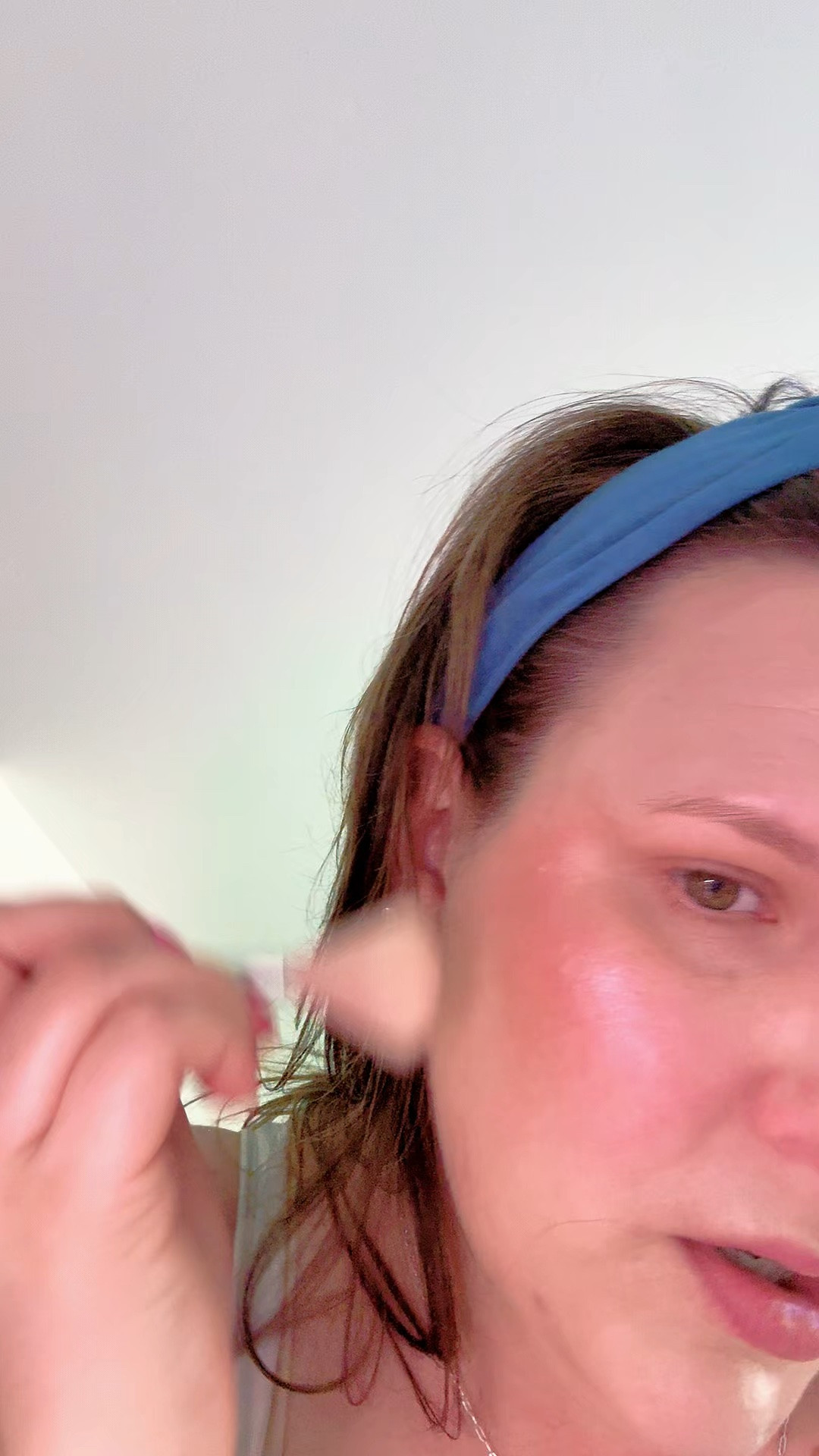 RMS Beauty ReDimension Hydra Dew Luminizer - Gel-to-Powder Highlighter - 3D Luminous Glow Makeup

#LTKBeauty #LTKselfcare