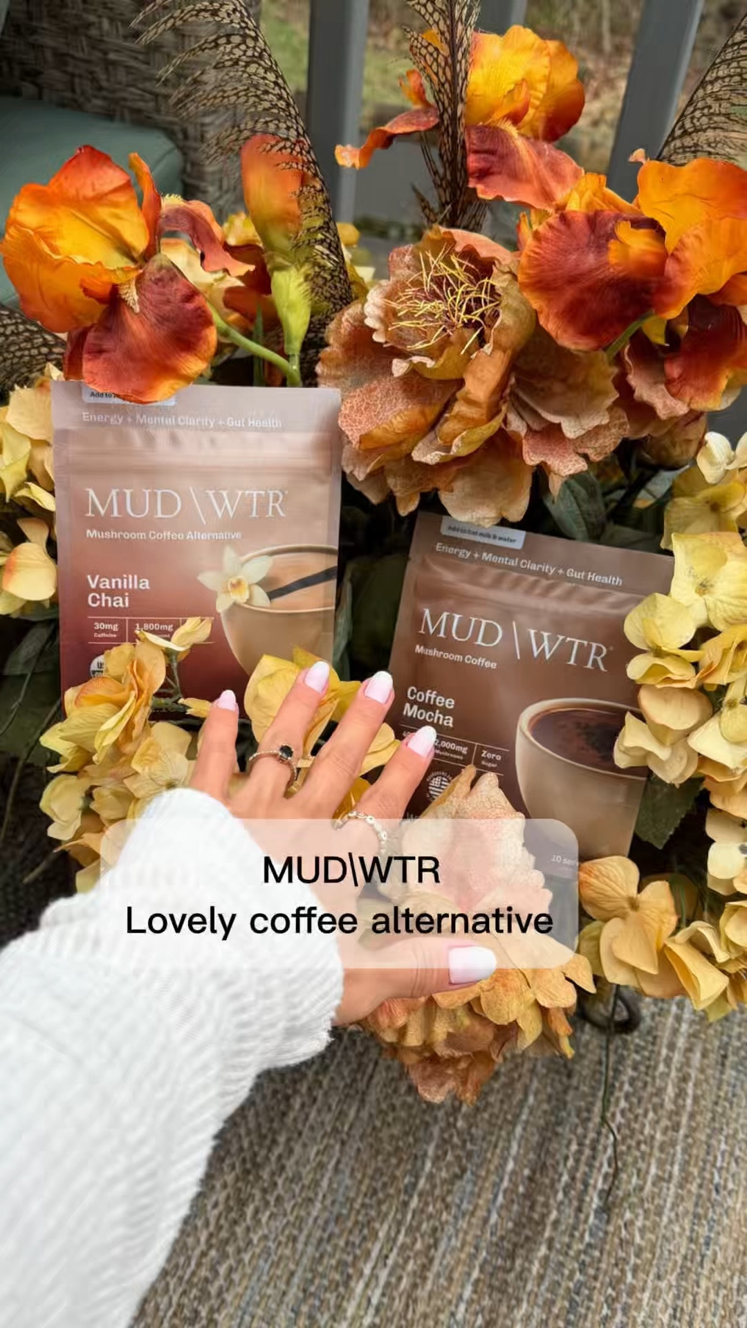  I don’t drink coffee… but I still need energy ☕️
This is my calm, clean, smooth alternative!
Limit edition bandle! 🤎🤍

@drinkmudwtr #mudwtr
 #ad #morningroutine #coffeealternative #wellnessroutine 