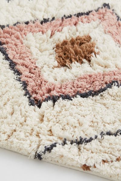 Thick Pile Bath Mat | H&M (US + CA)