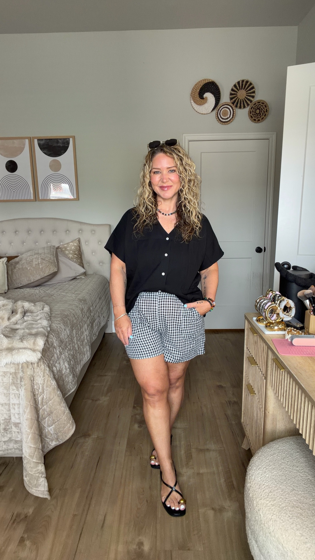 Size medium top
Size large shorts
Sandals tts 

#LTKPetite #LTKOver40 #LTKMidsize