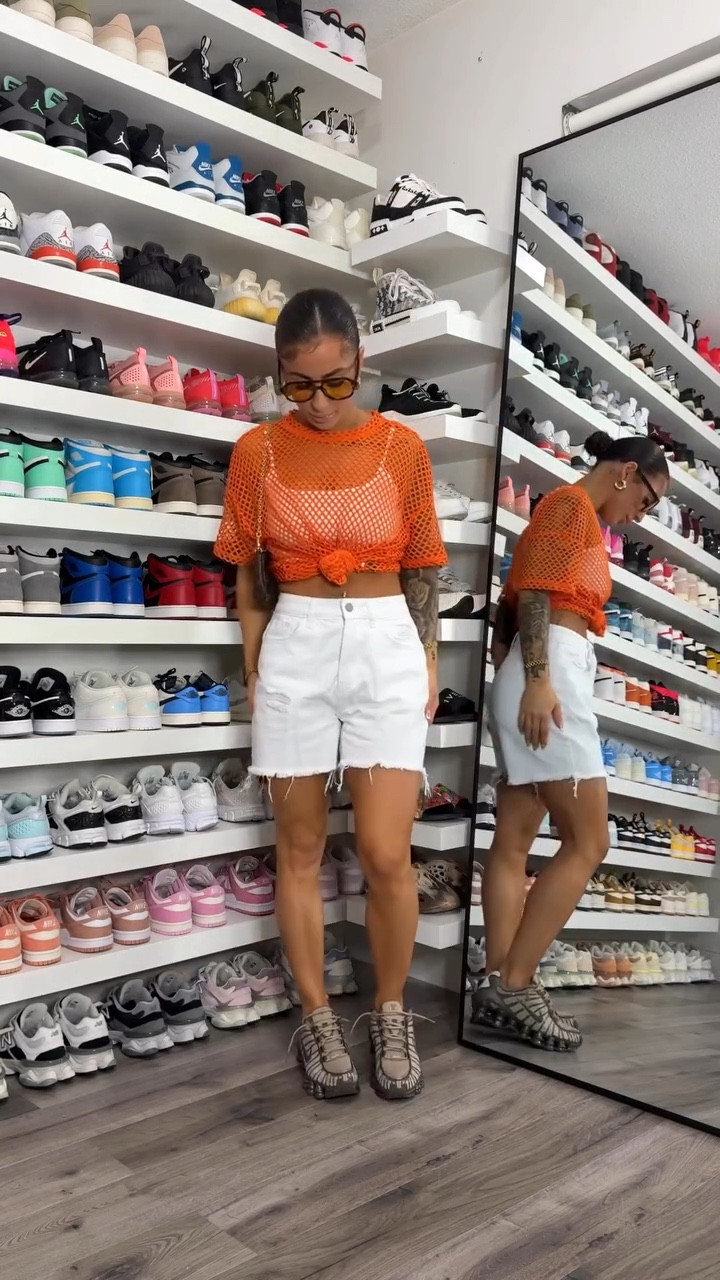  fit from my @sheinofficial store 
#fitspo #streetwear #grwm #shein 

🔎 & follow my store SAYEHFBABY on @sheinofficial for streetwear styles I’m wearing! new releases every week

outfit details from my @sheinofficial store:
tank top 🔍 sz25062529142652512
mesh shirt 🔍 sz25062569006939908
jean shorts 🔍 sz25062569006939908
