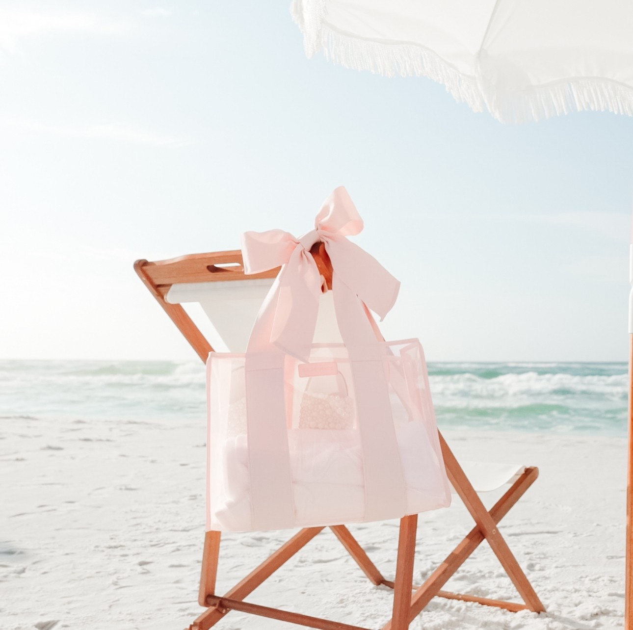 I’ve never added something to cart as fast as this beach/pool bow tote! 🌊 

#LTKTravel #LTKSwim #LTKSpringSale