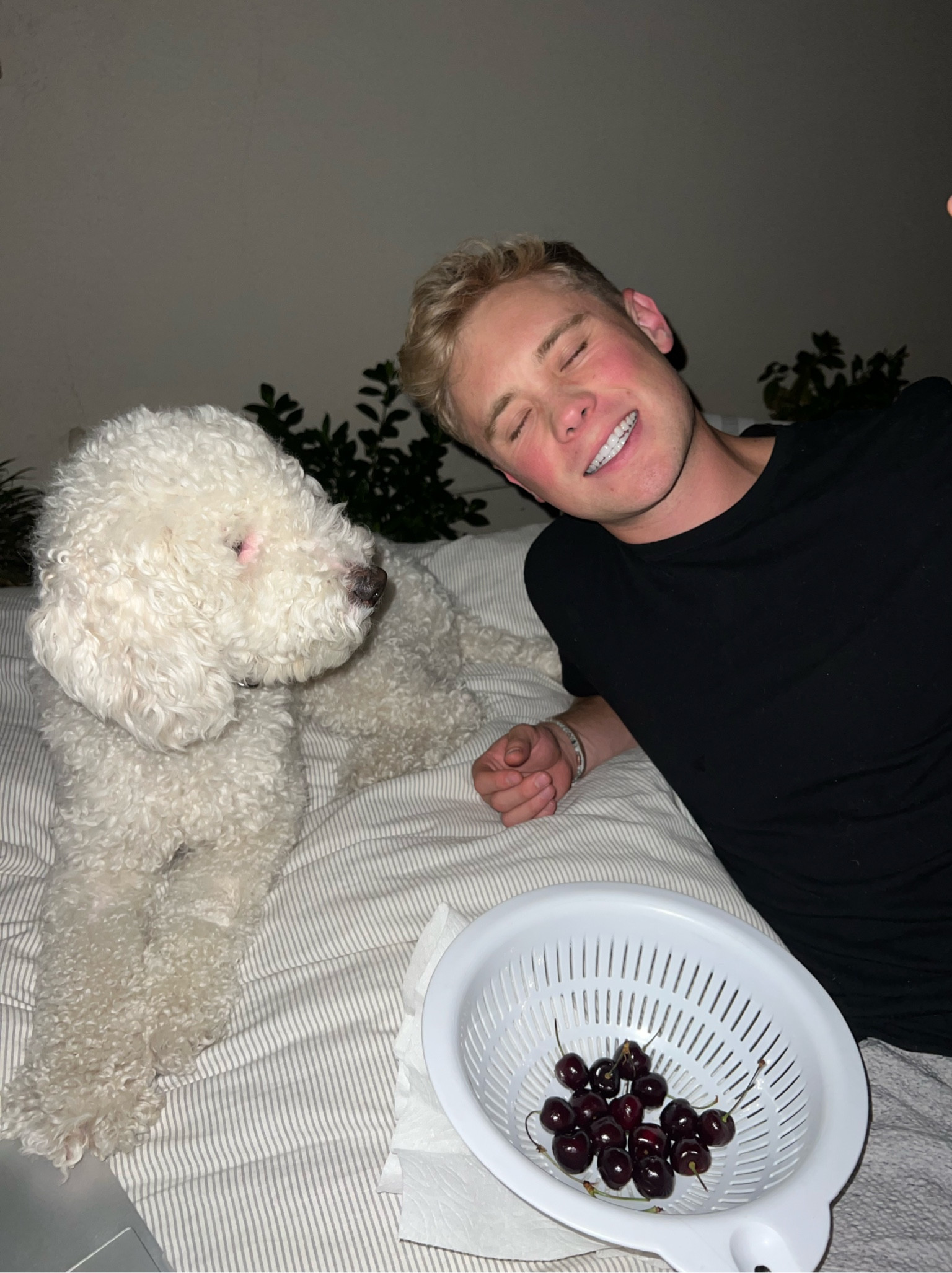 There’s no better way to enjoy a summer night than by watching a movie and chillin in my favorite Walmart shirts! 
@walmart
@walmartfashion #walamrtfashion #sponsored #walmartpartner #hanesoriginals #LTKfit

#LTKmens #LTKstyletip #LTKFitness