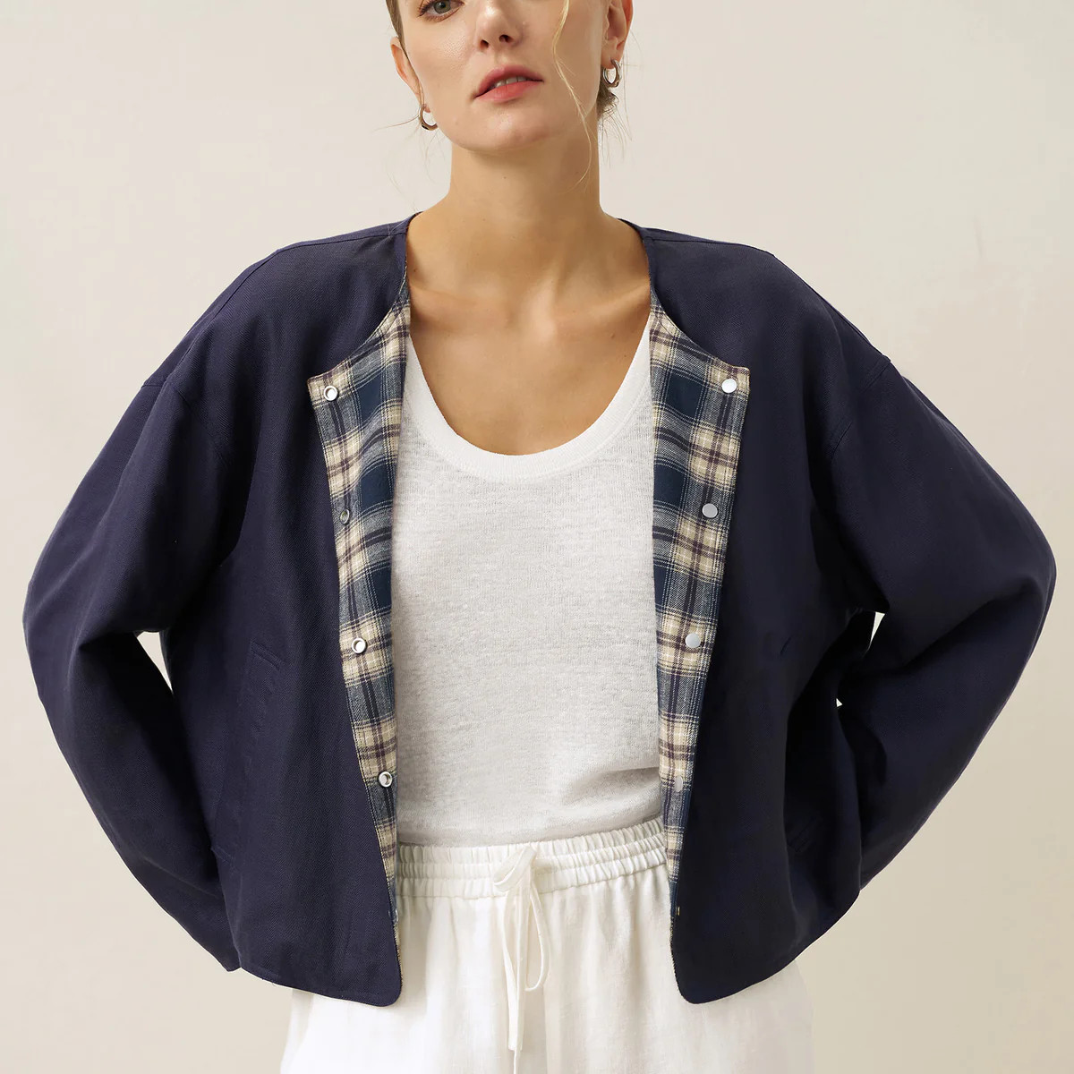 Tencel Linen Reversible Crew Neck Casual Jacket CHLOE | LINTICO