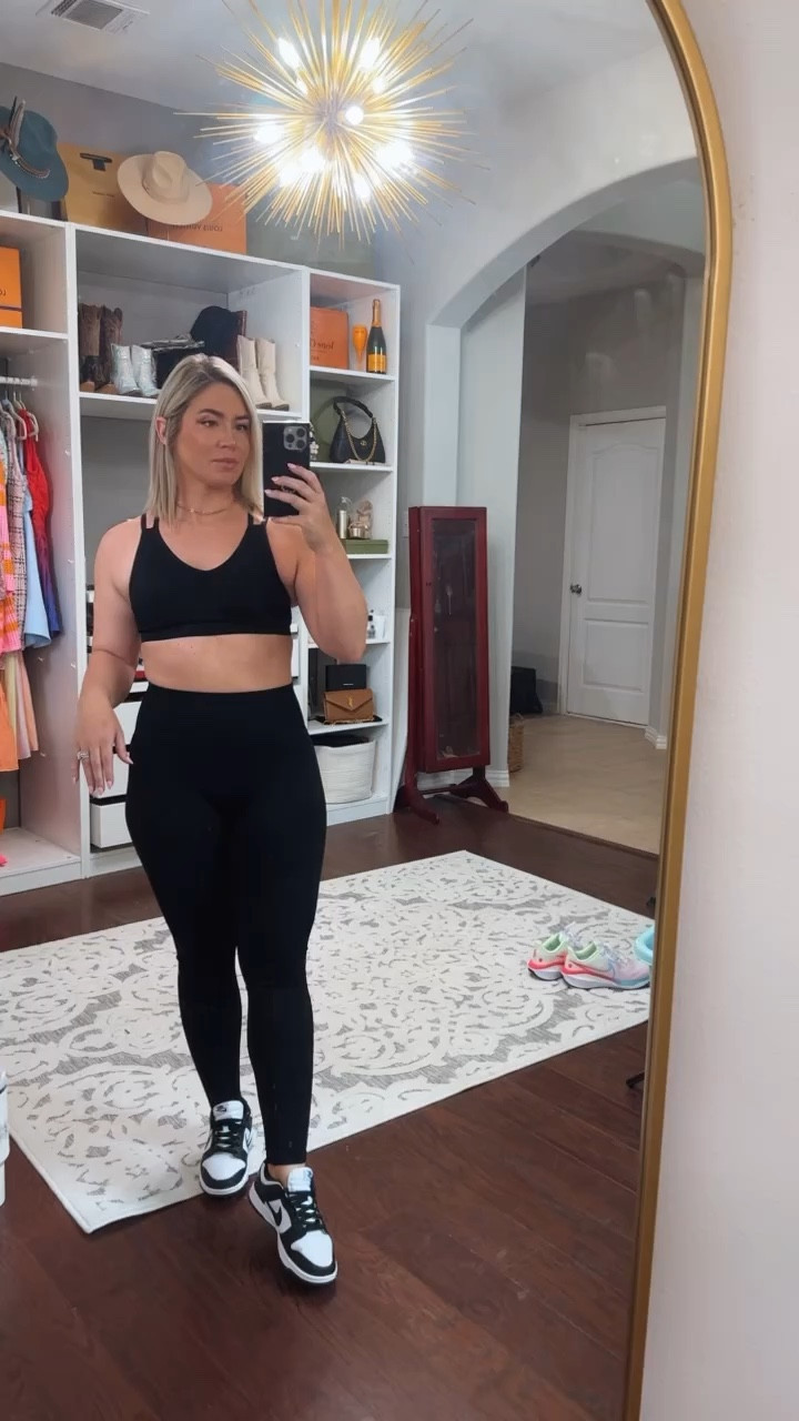Fabletics X Khloe V3 collection 

#FableticsPartner #KhloeV3 
#fableticsxkhloe 

#LTKfitness