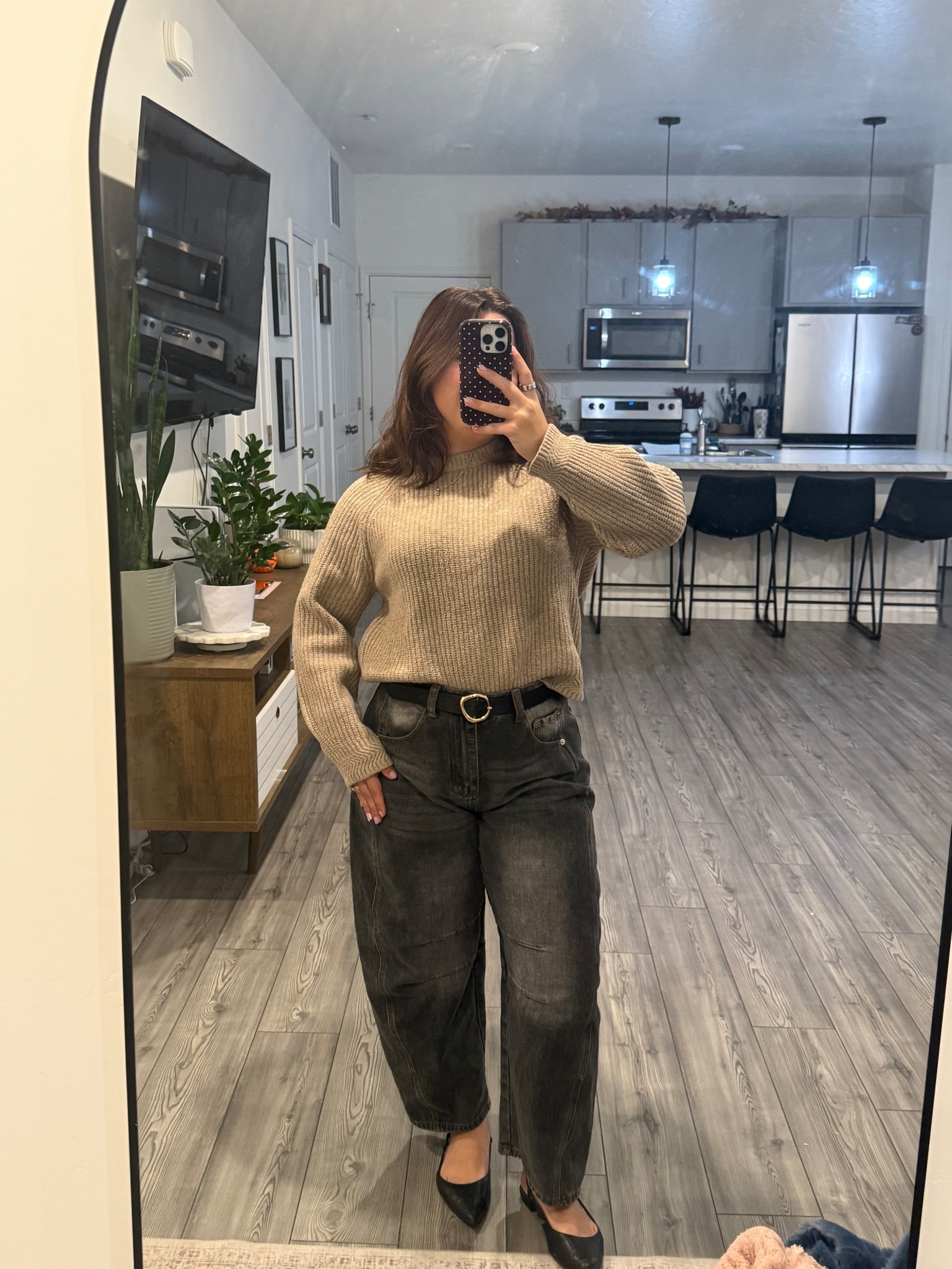 Cute and comfy lil office outfit for today 🫶🏻 

#LTKStyleTip #LTKFindsUnder50 #LTKWorkwear