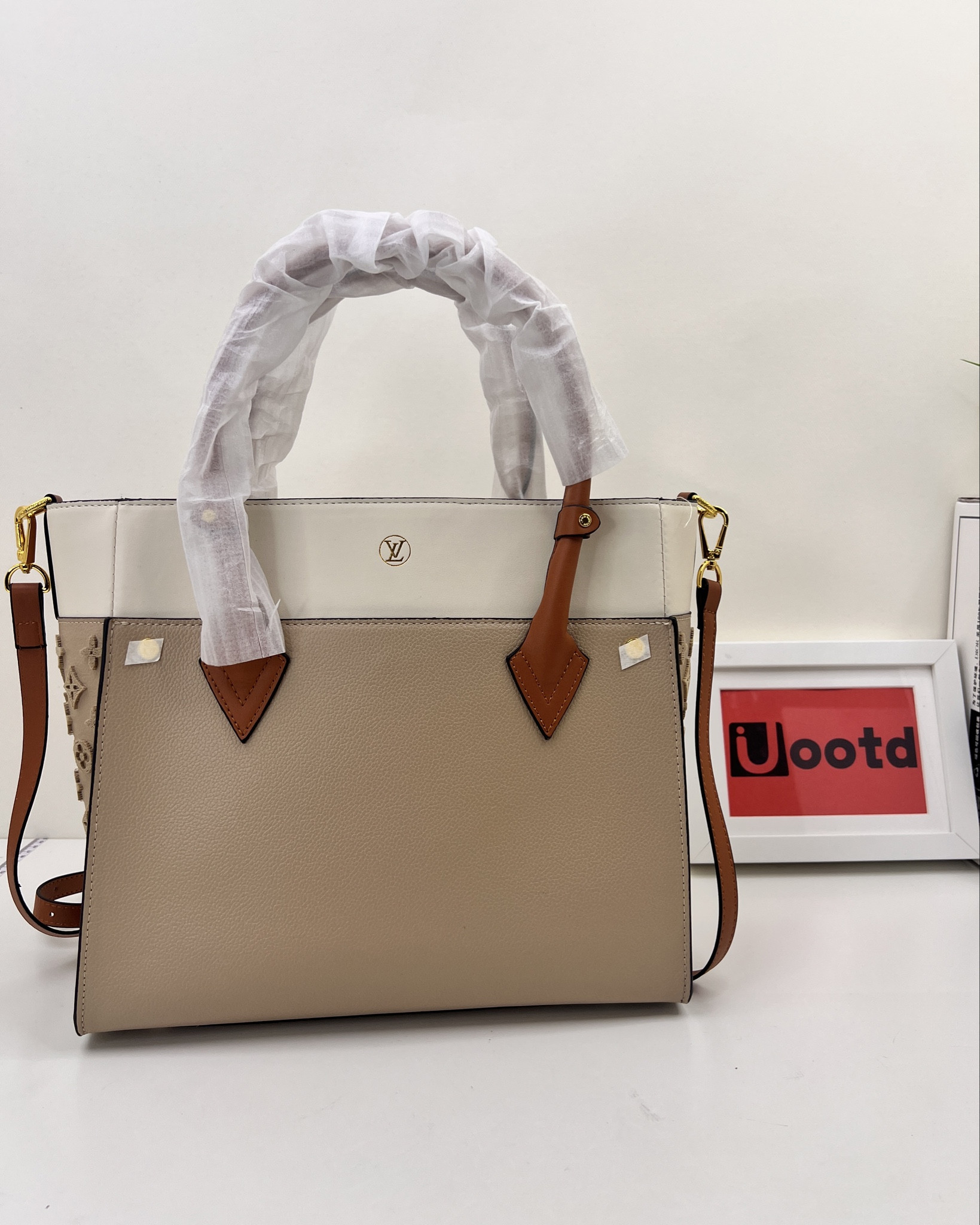 LV on my side tote bag Handbag designer Bag women crossbody Bag fashion classic vintage Bag 

#LTKitbag #LTKfindsunder100 #LTKGiftGuide