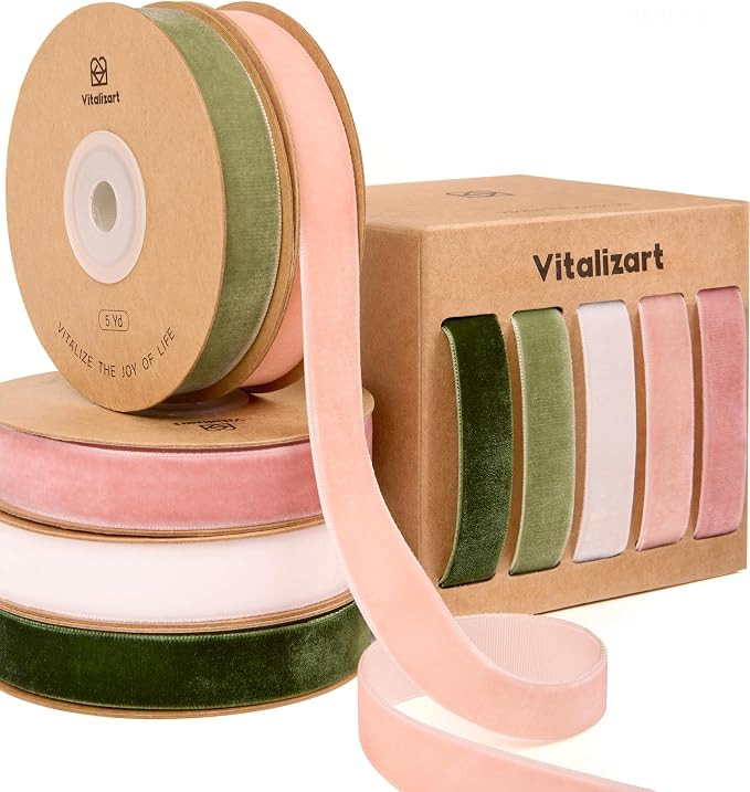 Vitalizart Green Velvet Ribbon 5/8" x 25 Yd Christmas Ribbon Set, Plush Fabric Ribbon with Reusab... | Amazon (US)