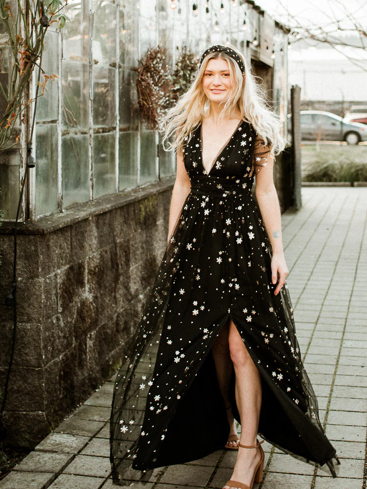 Starry Eyed Sequin Star Mesh Maxi - Black | Confête