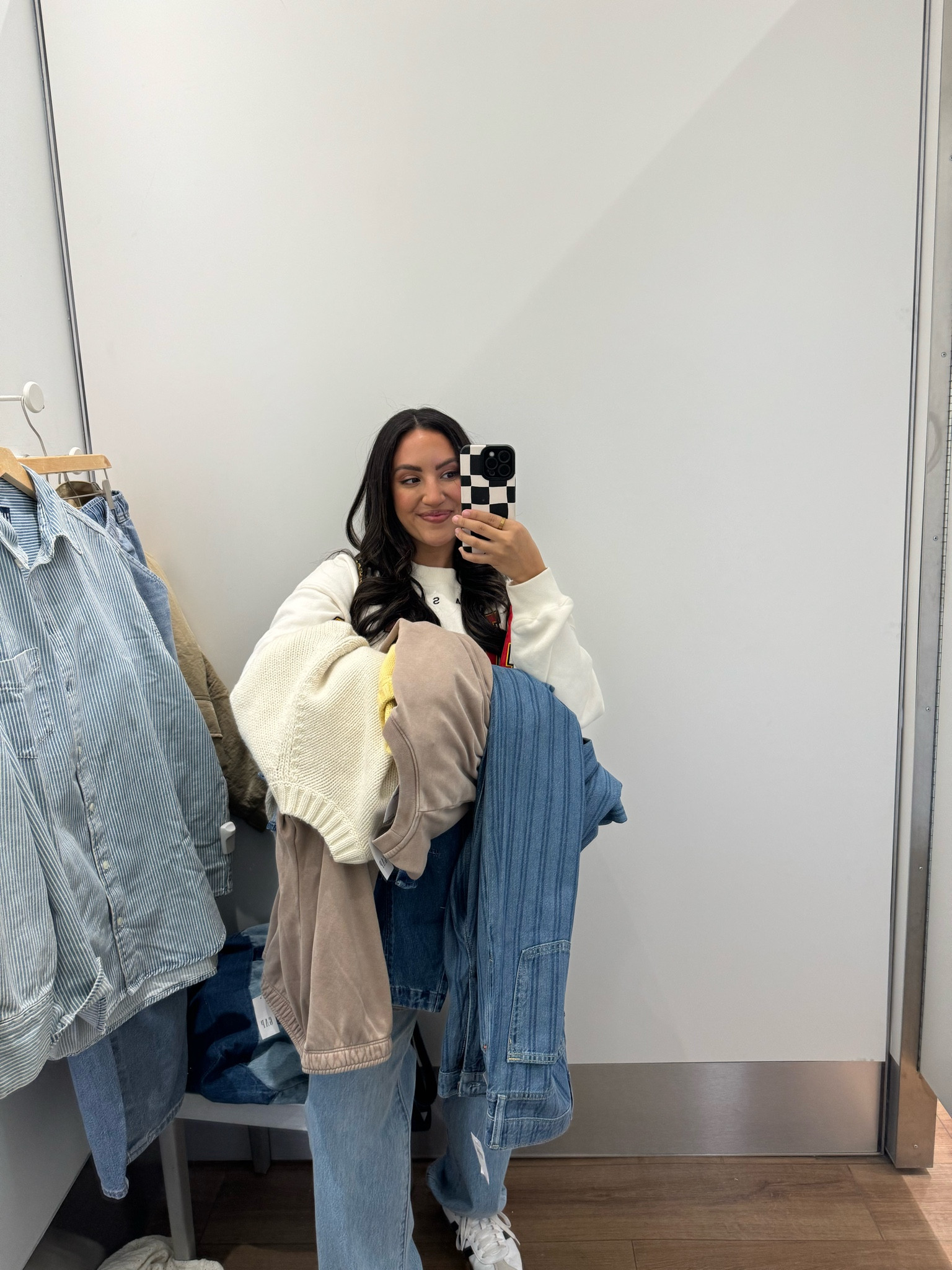 Gap try on coming soon!!

#LTKFindsUnder50 #LTKFindsUnder100