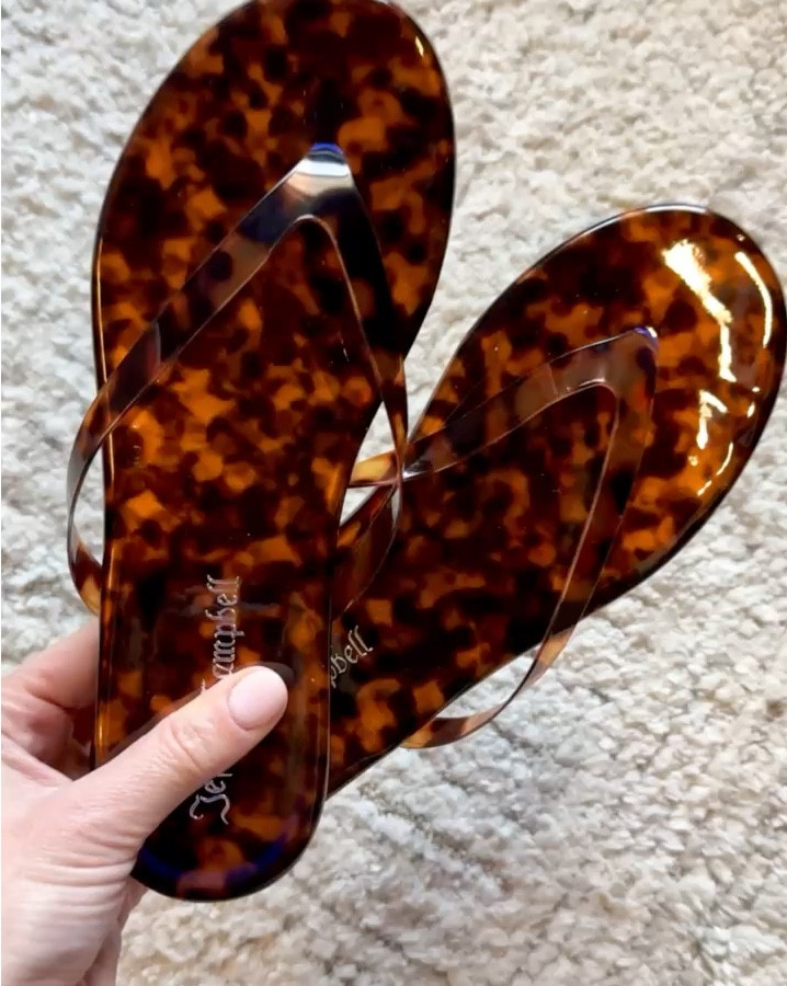 Spring sandals 
Sandals
Vacation 

#LTKSeasonal