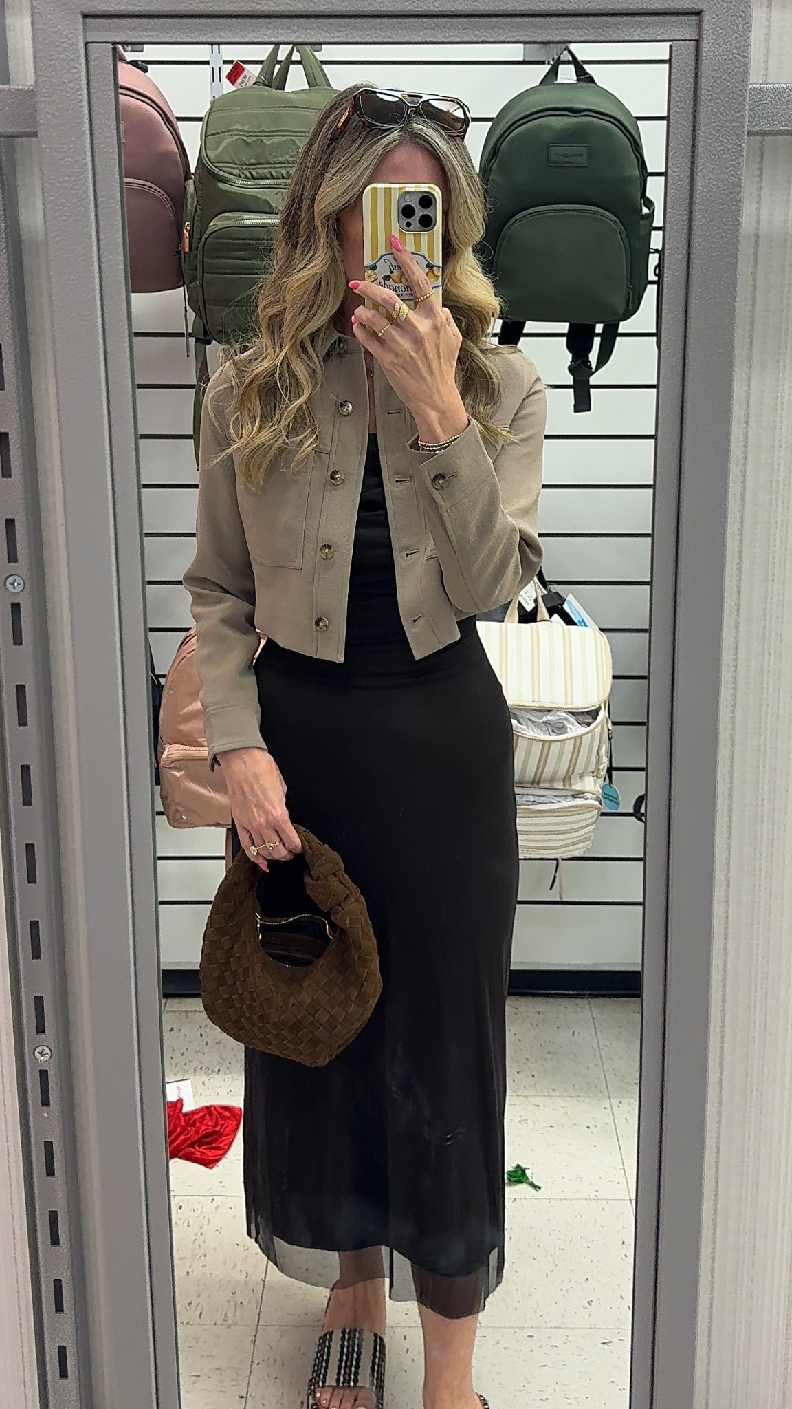 Fall OOTD

#aritzia #hm #browndress #neutralstyle

#LTKSeasonal #LTKWorkwear #LTKStyleTip