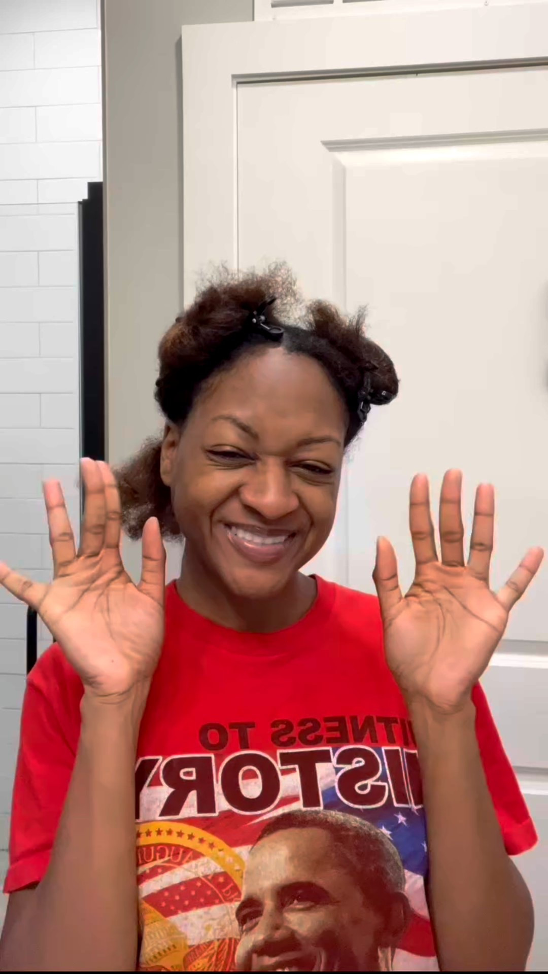 happy wednesday curly babes✨here’s my low-tension hairstyle for the week—what do we think?👀

y’all were on my assss for that last style 💀😂 but it worked for me honey! I tend to get fairy knots, so end protection is a must when it comes to retaining length. 
now this wash and go is a liiikkle different—here’s why:

1. ➰ minimal manipulation – 0 stretching, braiding, or putting tension on my hair shaft
2. 🔥 steam for product absorption – steam opens the cuticle, letting my leave-in + gel penetrate better = longer-lasting moisture & definition.
3. 💨 diffusing – helps lock in moisture while minimizing shrinkage (as much as I can, at least lol). using low heat/cool to avoid dryness!
4. 💧 elongating gel on my ends – this step is a game-changer for preventing fairy knots & frizz.

**⚠️ for my high porosity curly babes – skip the steam & seal with an oil or butter post-styling for max moisture retention!

🌿Want more low-tension styling inspo? tap into my NEW series, The Natural Hair Blueprint ➔ @jillianalysia 

RATE THIS STYLE (vote👇🏾)

❀ products used:
@innersenseorganicbeauty I create hold gel
@auntjackiescurlsandcoils elongating flaxseed gel
_
#thenaturalhairgrowthblueprint #jillianalysia #notsponsored #shortnaturalhair #bigchopjourney #lowtensionhairstyles #lowtension #washandgohair #naturalhaircare #curlyhairtutorial #curlyhairtips #hairtutorials #hairtutorial #naturalhairtutorial #hairgrowthtips #type3hair #type4hair #hairgrowthjourney #lengthretention #healthyhair #hairinspo #colortreatedhair