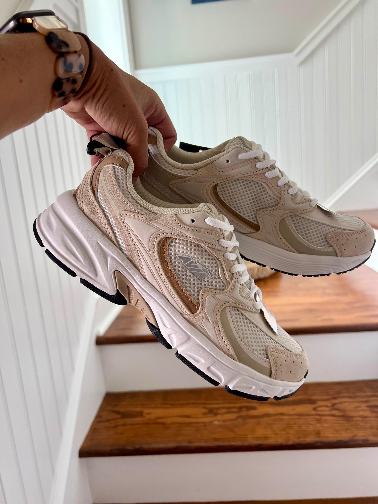 The absolute cutest dupe from Walmart! So excited about these. Only $25!

#LTKFindsUnder50 #LTKSeasonal #LTKActive