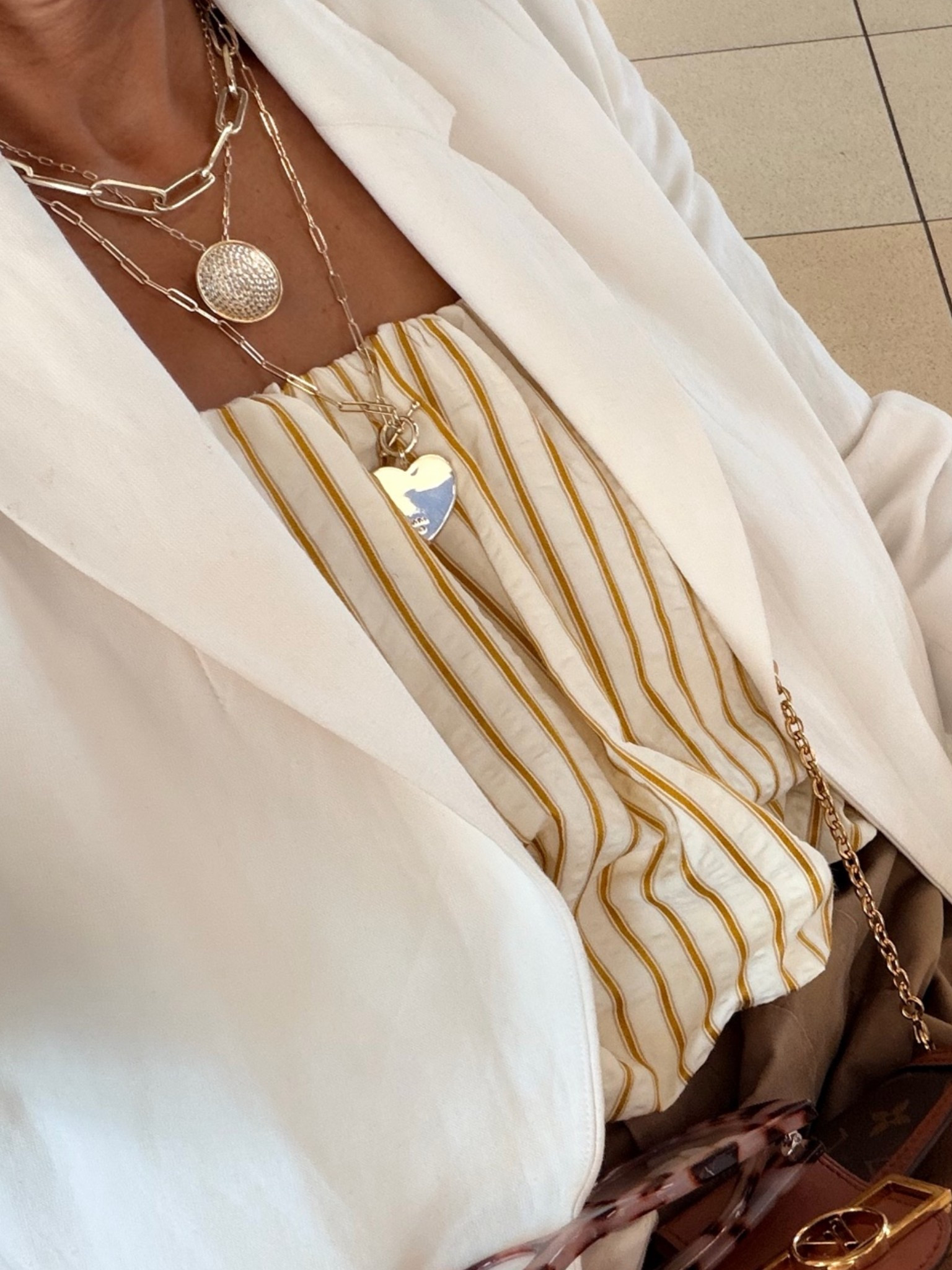 Details 
I did not over pack on this lil weekend getaway ✨

Sharing my full capsule soon!

#LTKgrwm