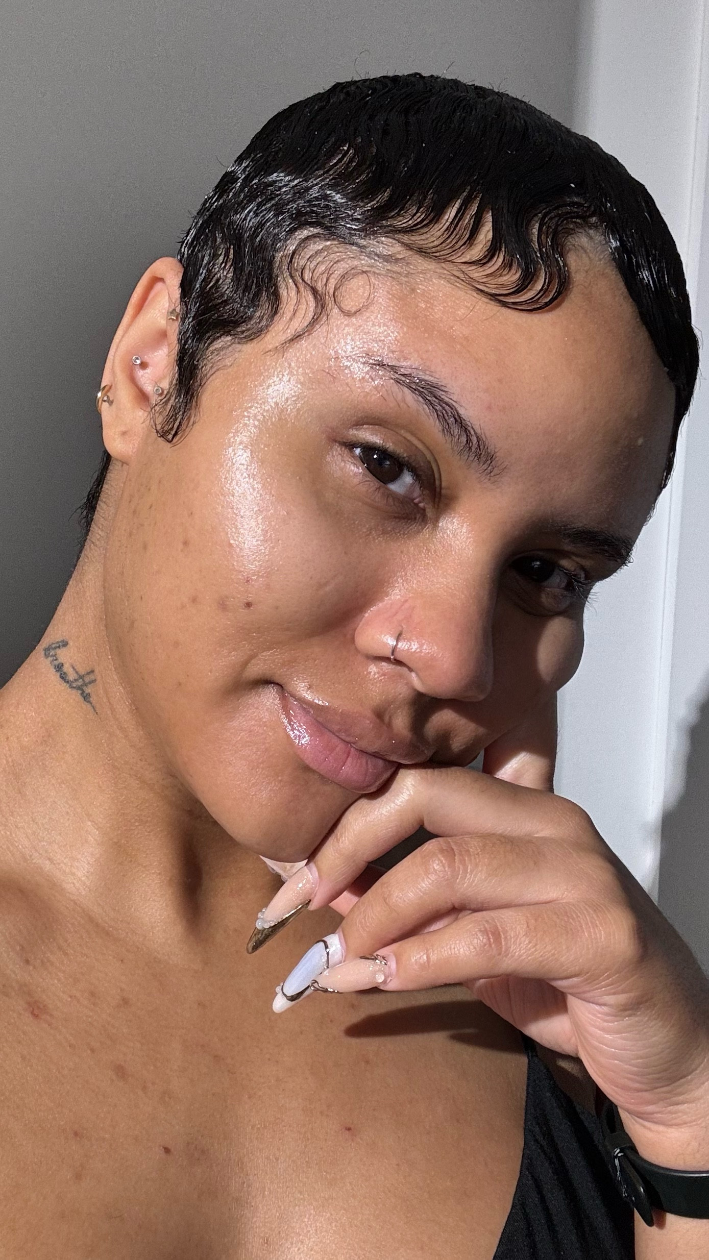 Mondays start slow, but my skincare routine keeps me looking awake even when I’m not. Hydration? Non-negotiable. Glow? ✨ Essential! ✨ I keep it simple but effective—gentle cleanse, a little antioxidant love, and a lot of hydration to lock it all in 💦 A mix of staples, including my faves from @fentyskin and a @caudalieus must-have, because why choose between radiance and hydration when you can have both? ✨ 
::
Products used:
🫧 Total Cleans’r Remove-It-All Cleanser with Barbados Cherry 🍒
🫧 Fat Water Niacinamide Pore-Refining Toner Serum with Barbados Cherry 🍒 
🫧 @caudalieus Vinoperfect Dark Spot Serum Vitamin C Alternative 🍇
🫧 Hydra Vizor Invisible Moisturizer Broad Spectrum SPF 30 Sunscreen with Niacinamide + Kalahari Melon 🍉
🫧 Plush Puddin’ Intensive Recovery Lip Mask 🍉

#LTKFindsUnder50 #LTKBeauty