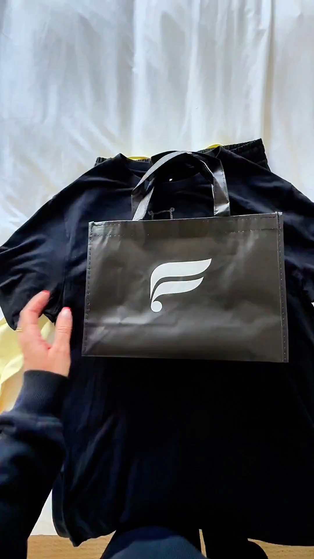 fabletics grand opening haul! aka all things butter yellow! 🧈 (shorts and tank are sold out but will link when they’re back up on the site!)

#LTKActive