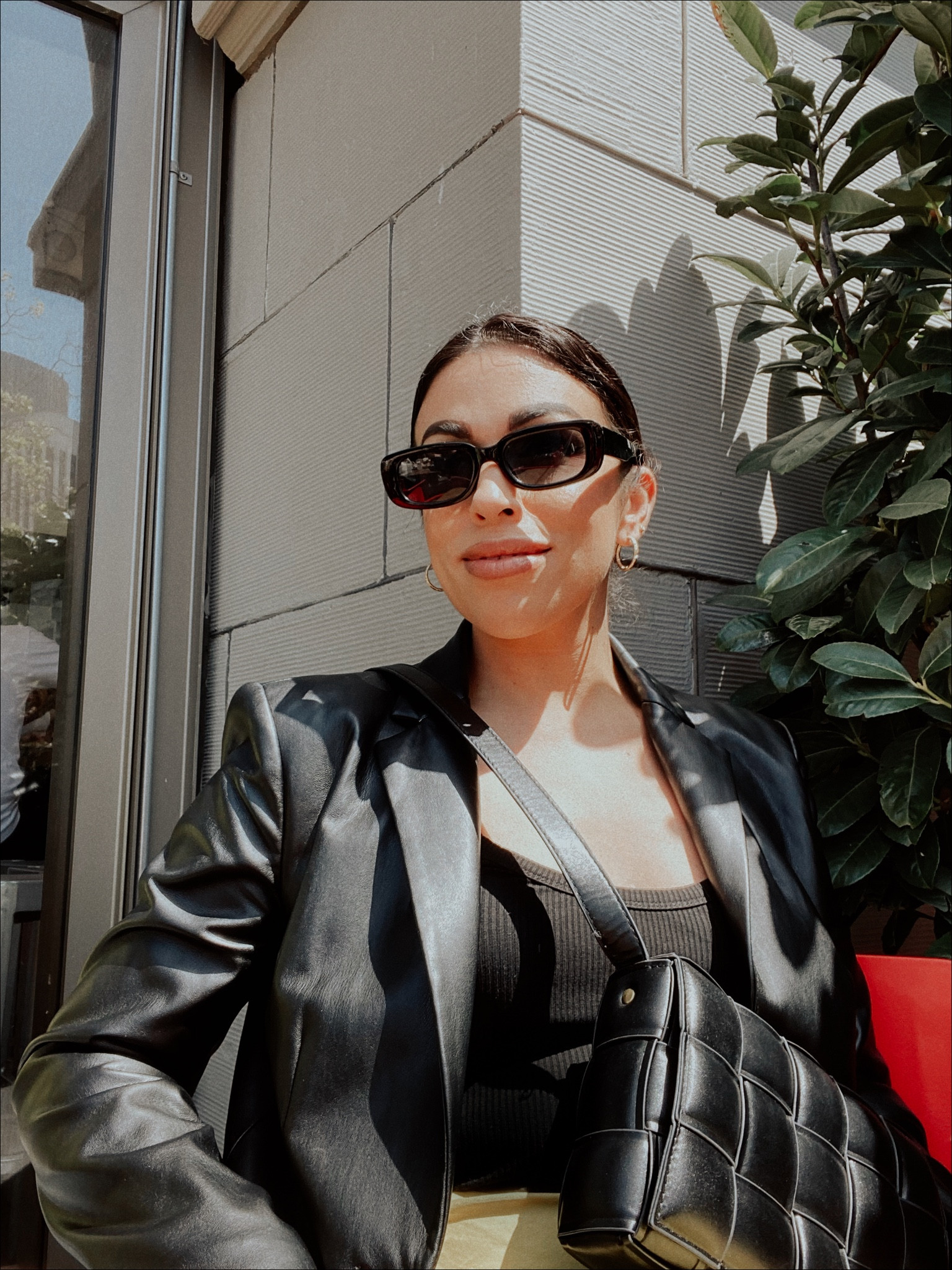 Heading into this three day weekend like.💨
What are your plans for this Veterans Day? 

Heading to the coast, the snow, wine country? 🍇 That’s  what I love about living in California - you have the mountains, the snow, the desert, and the beach all a drive or short flight away. 🚗✈️

I have to say I am itching to head back to the city. Believe it or not,  when it’s cold here in Sacramento, it tends to be warmer in San Francisco! It’s something I’ve always lovey about the bay area and miss! 

Also with this crisp fall weather, I’ve been loving a comfy blazer over a neutral outfit. And definitely don’t forget the sunnies! 

Happy Veterans Day weekend everyone! 🇺🇸



#LTKfit #LTKCyberweek #LTKstyletip