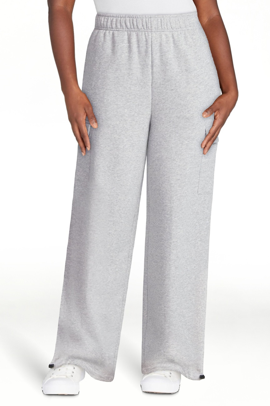 No Boundaries Soft Fleece Cargo Jogger Sweatpants, 29" Inseam, Women’s | Walmart (US)