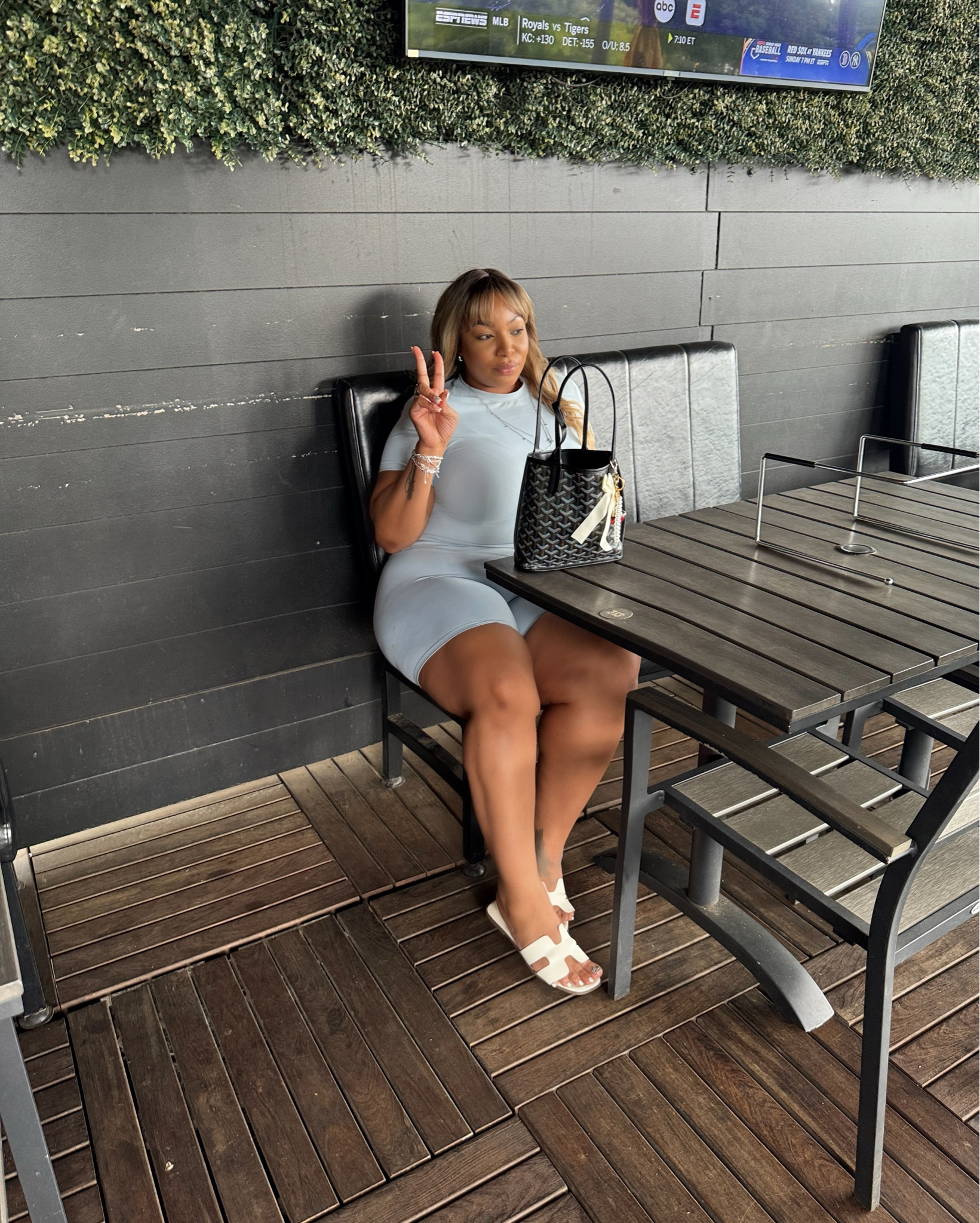 👋 

#LTKBeauty #LTKPlusSize #LTKU