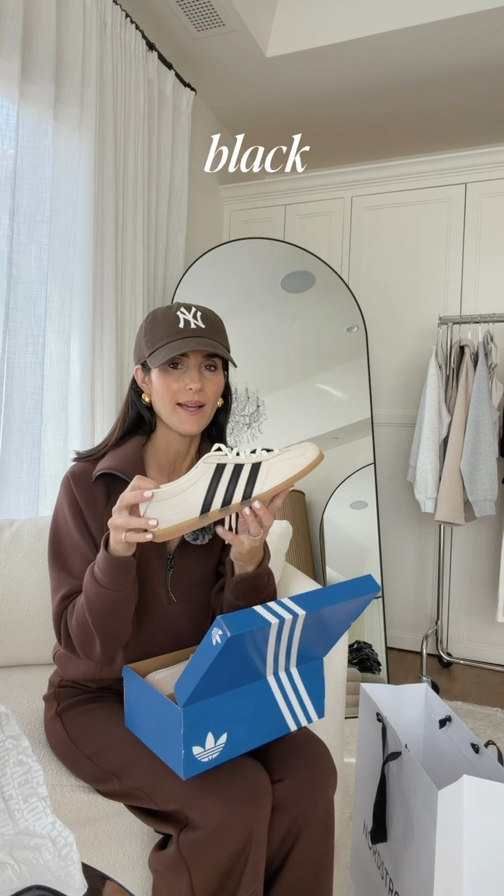 If you love shoes… stop scrolling! Just picked up these pairs that I’m loving for spring! I’m just shy of 5-7” wearing the size small pullover and XS pants #nordstrom #springshoes #stylinbyaylin #aylin

#LTKootd #LTKSeasonal #LTKOver40